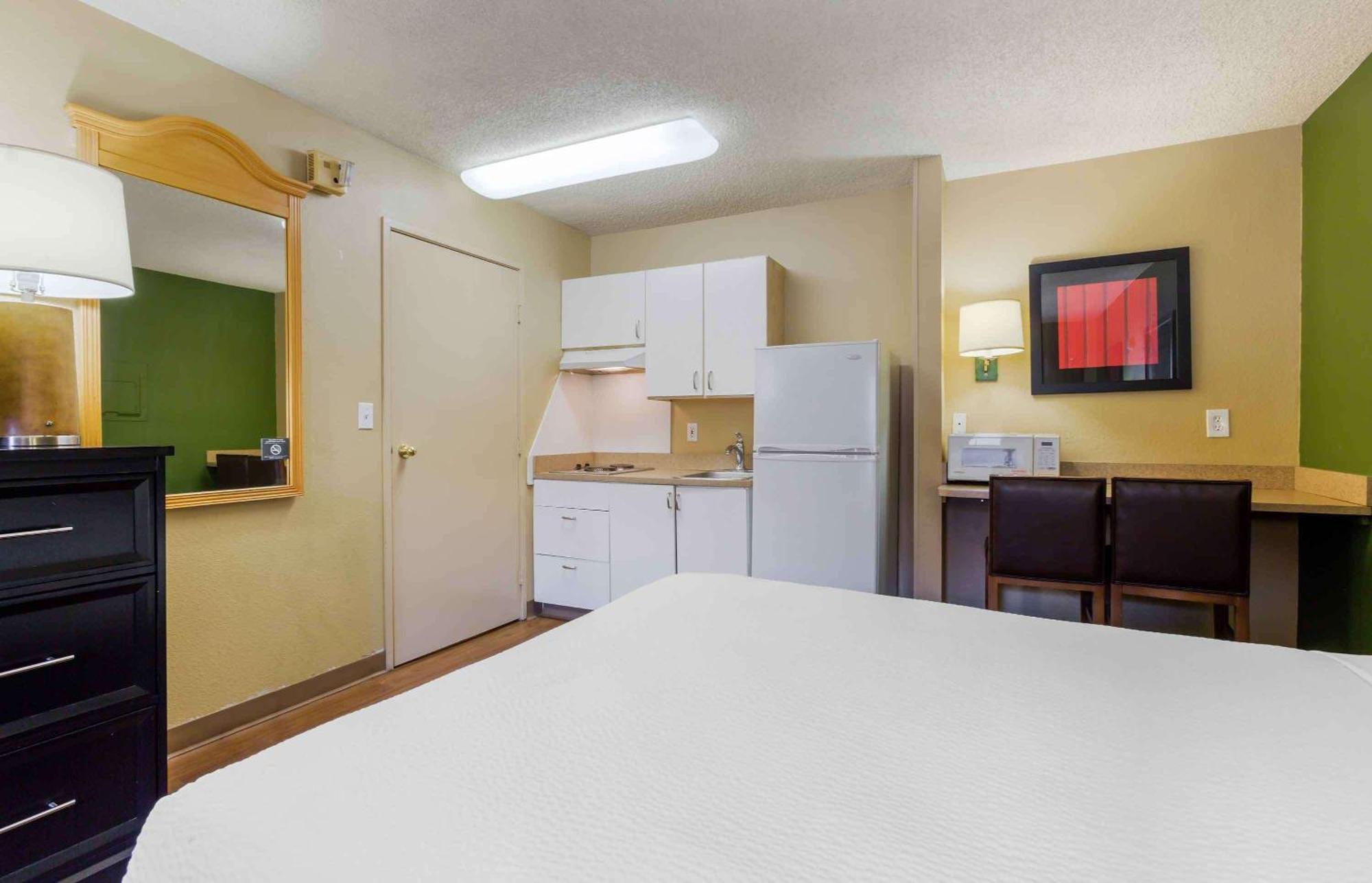 Studio 2 Double Beds Non-Smoking