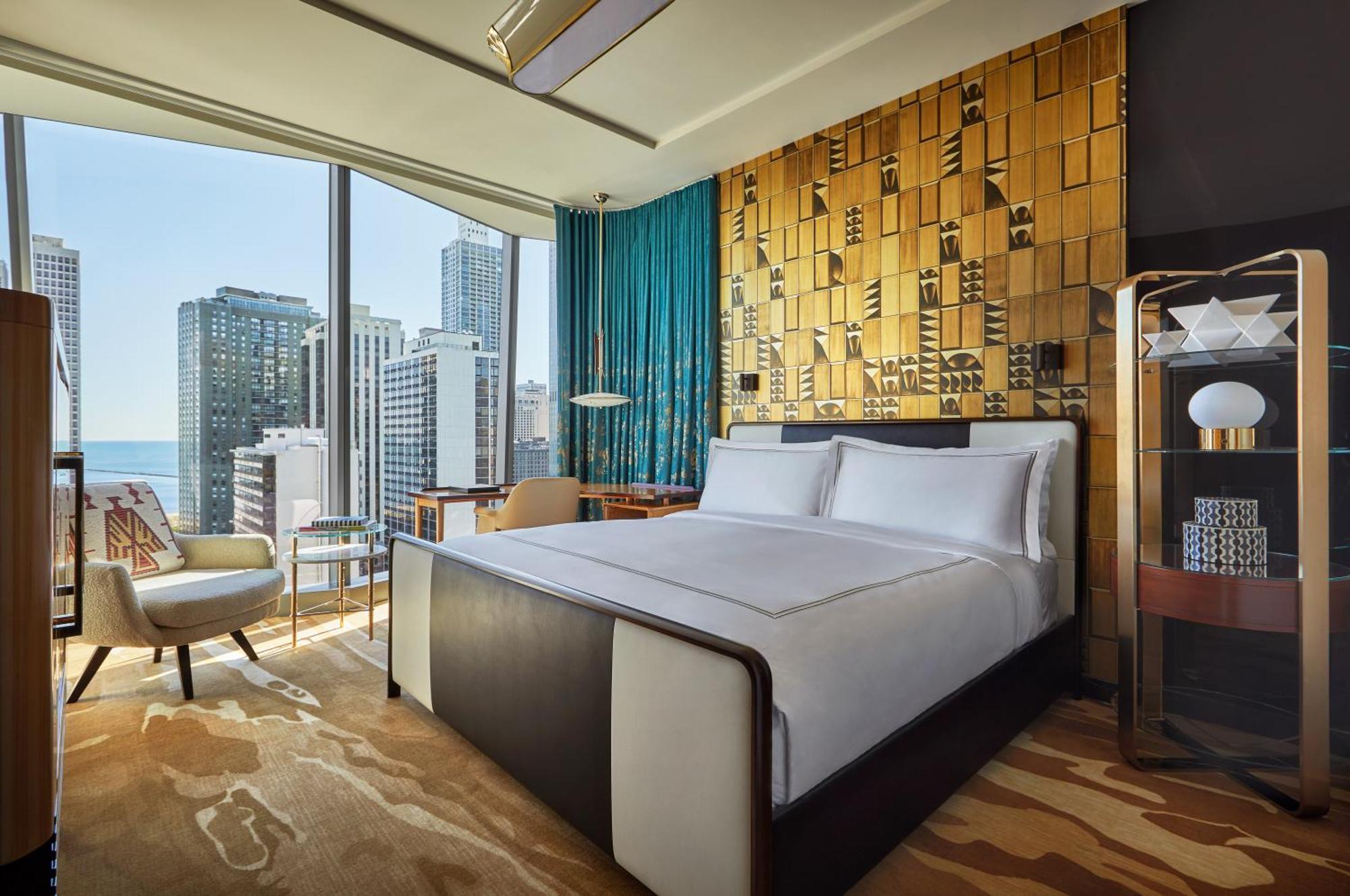 Deluxe King Room Lake View