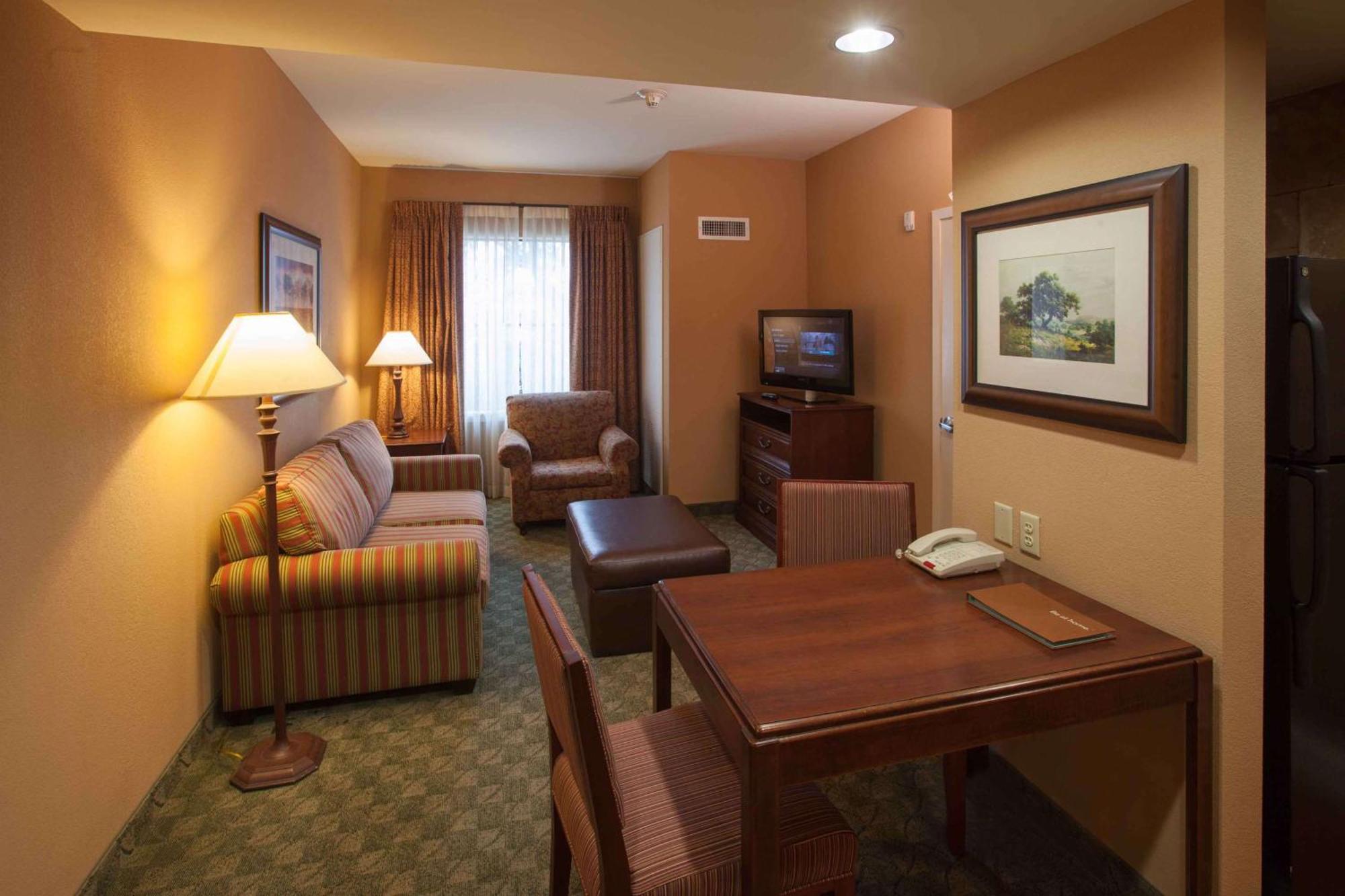 King Suite Mobility Access or Non-Smoking