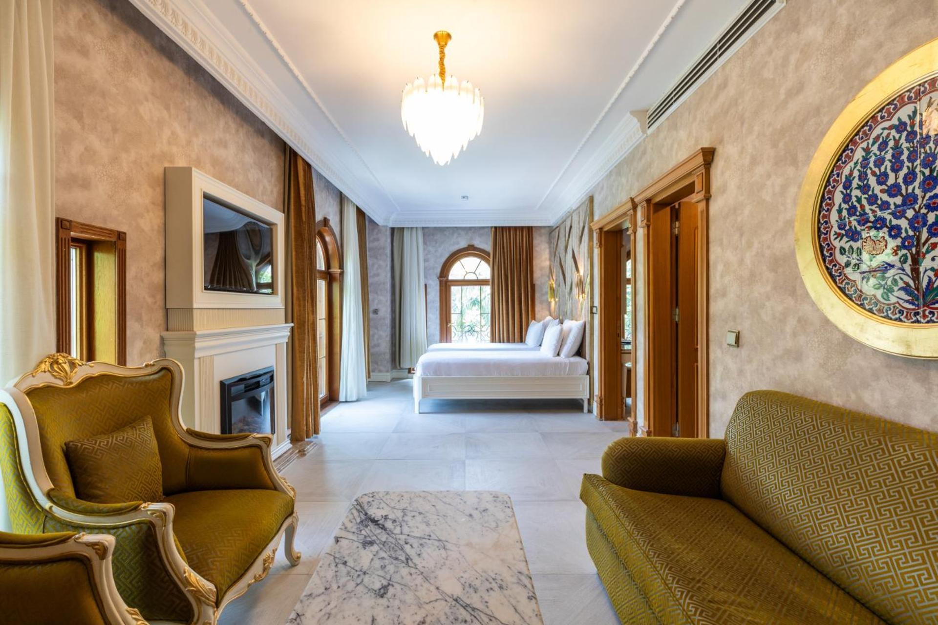 Presidental Suite with Jetted Tub,1553709856:JPEG