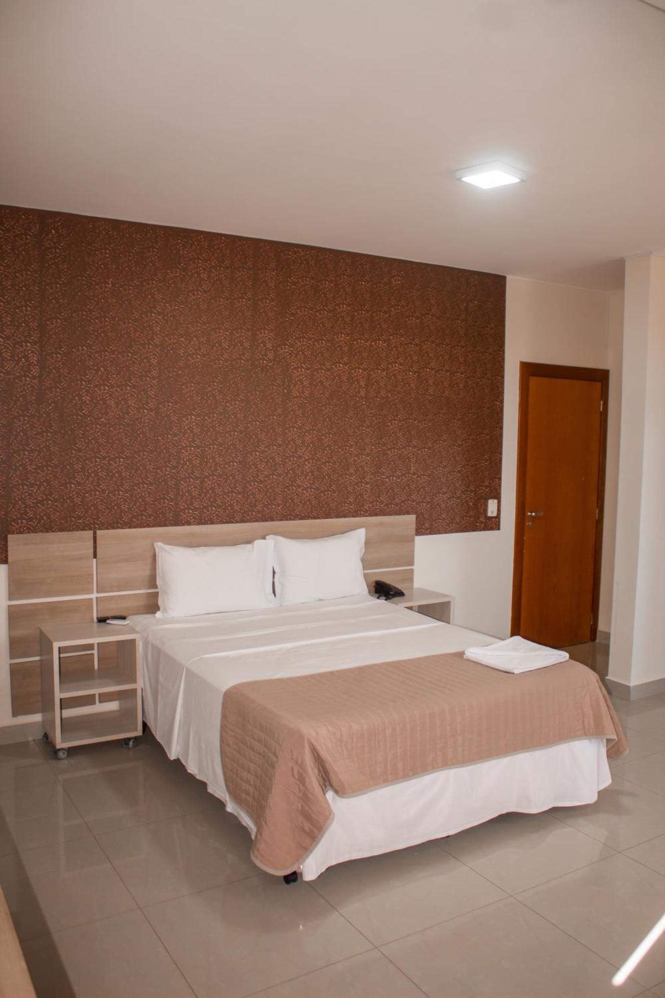 Quarto Deluxe com Cama Queen-size