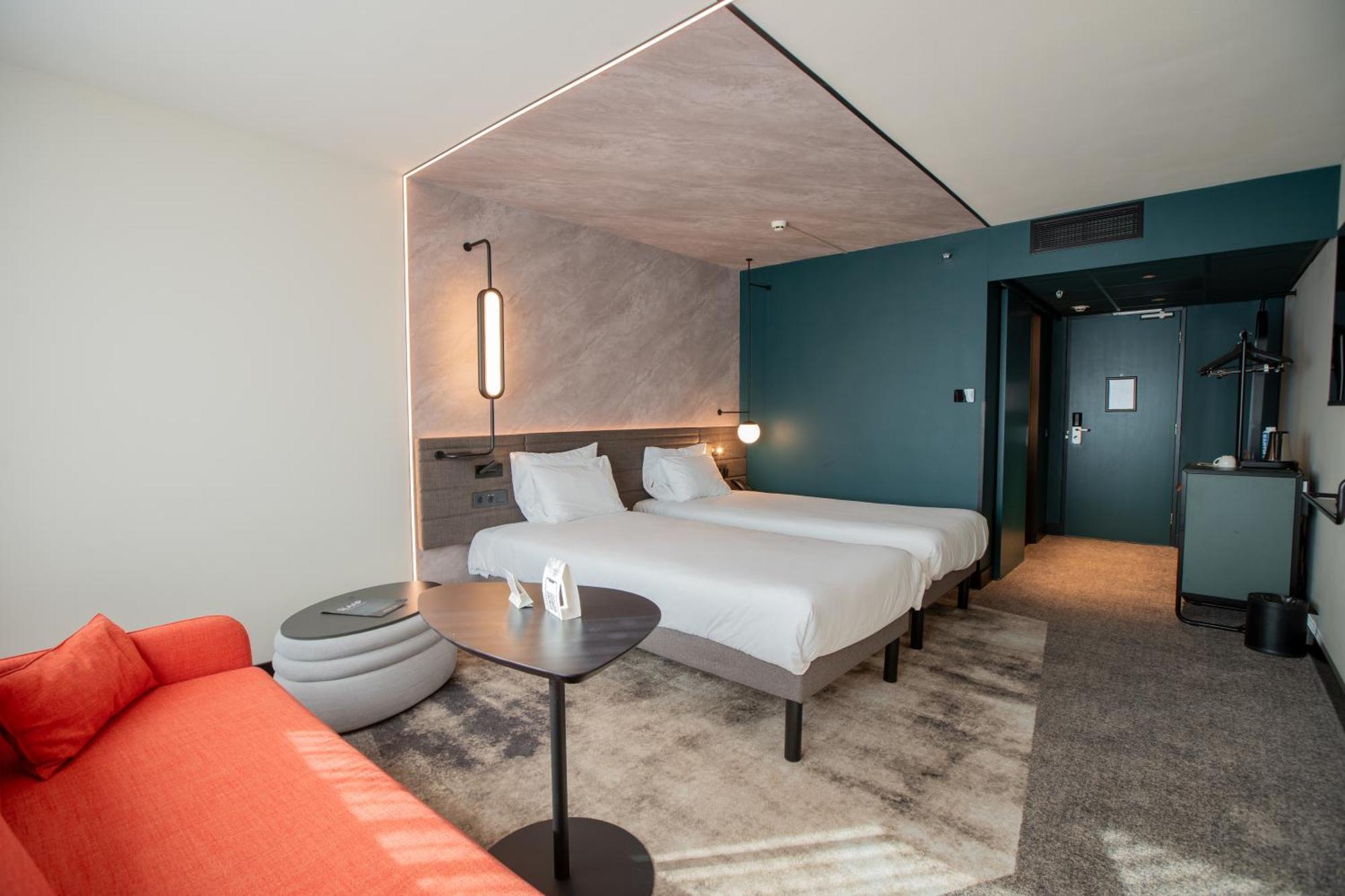 Chambre Lits Jumeaux Supérieure avec Canapé-Lit