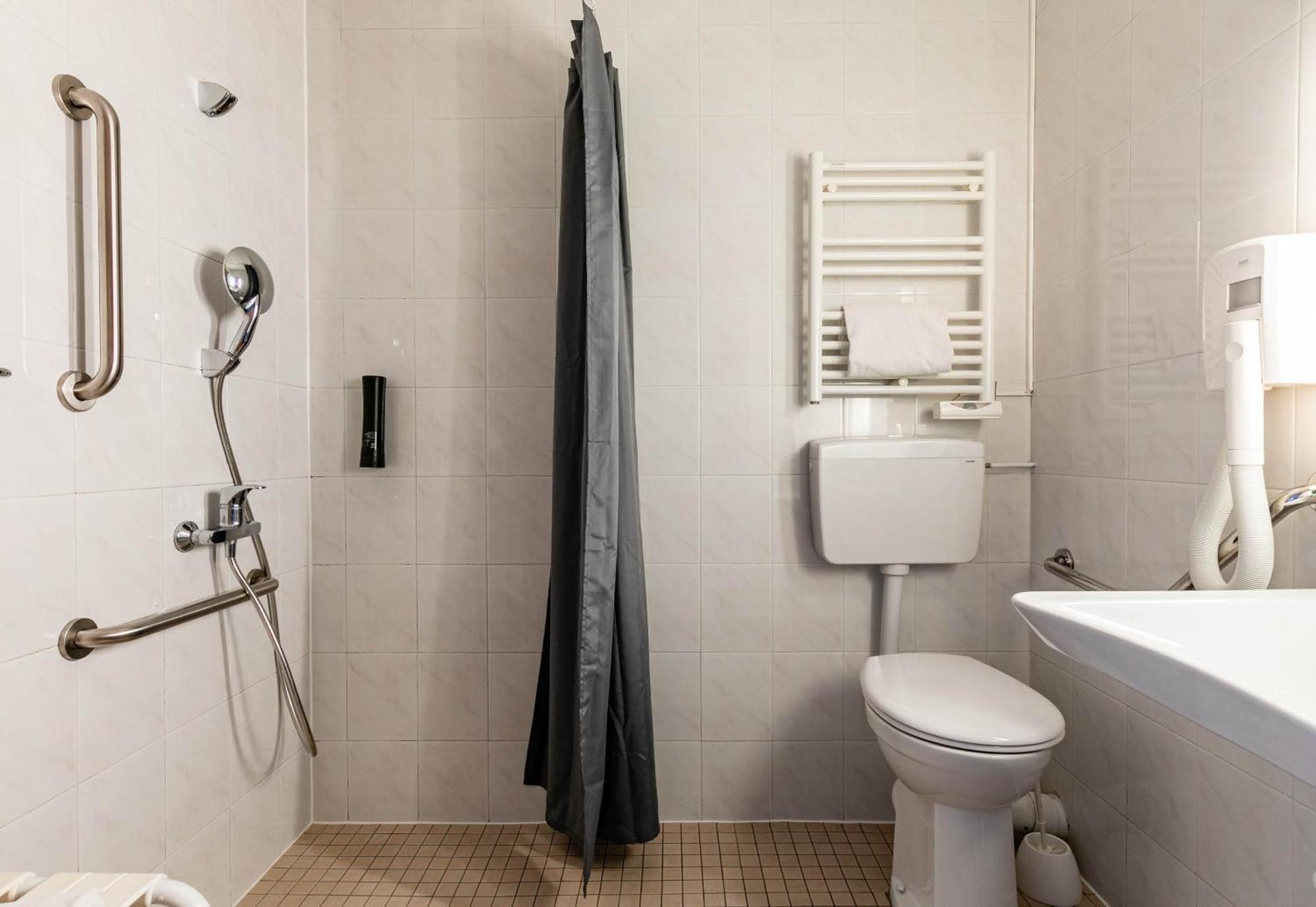 Double Room Disability Access