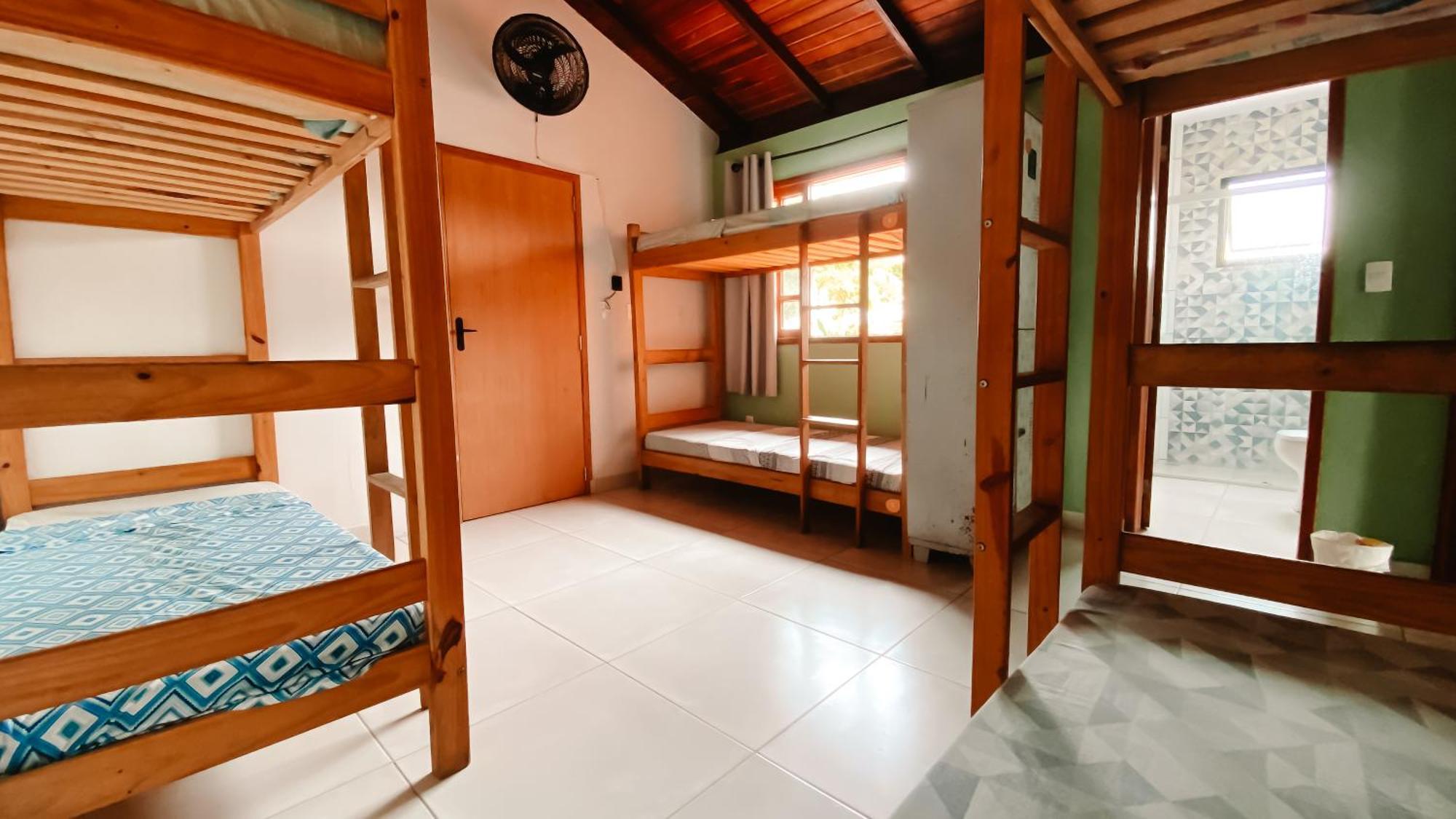 Bed in 6-Bed Mixed Dormitory Room,1585477286:JPEG