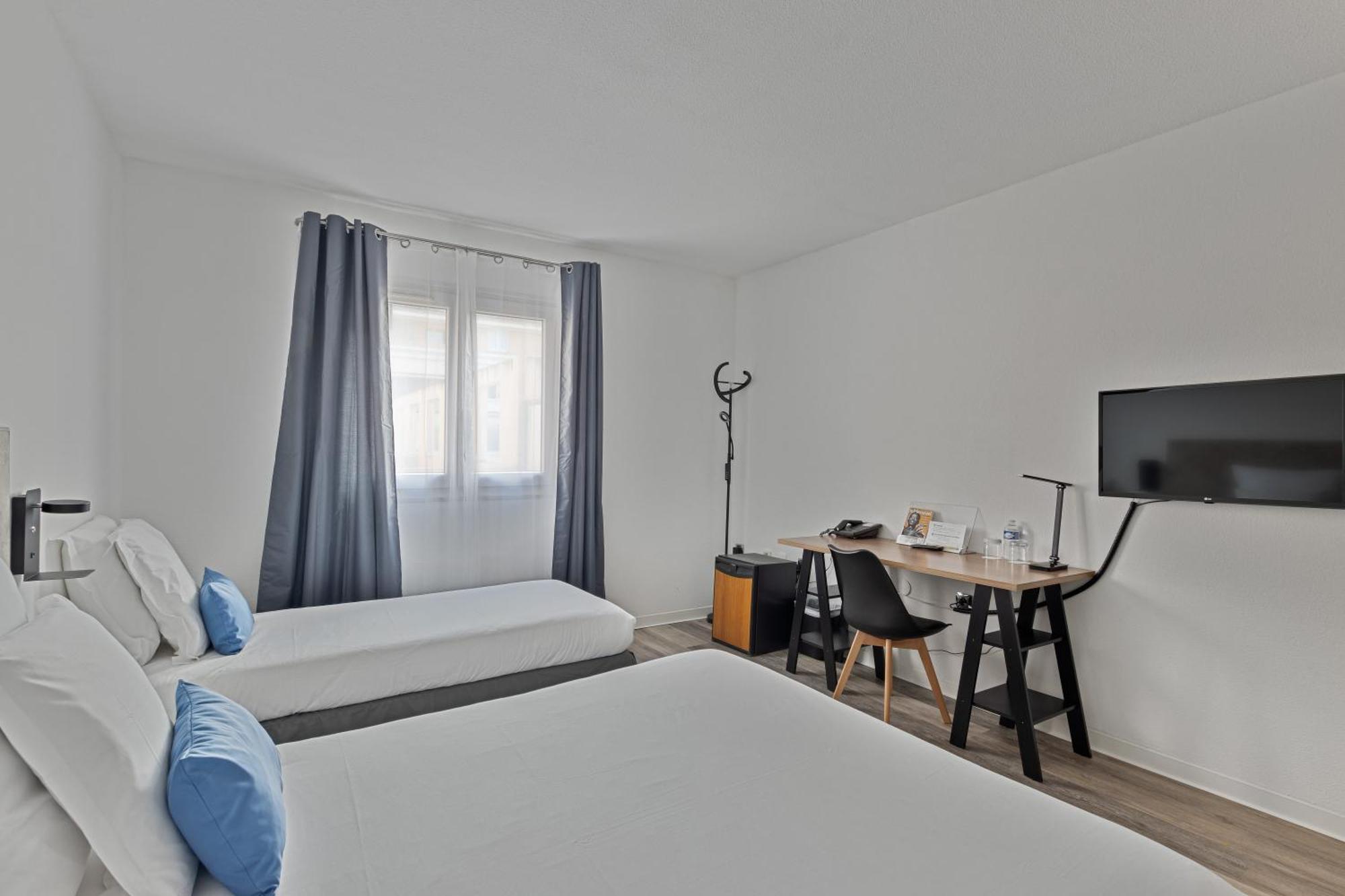 Standard Triple Room,1585494255:JPEG