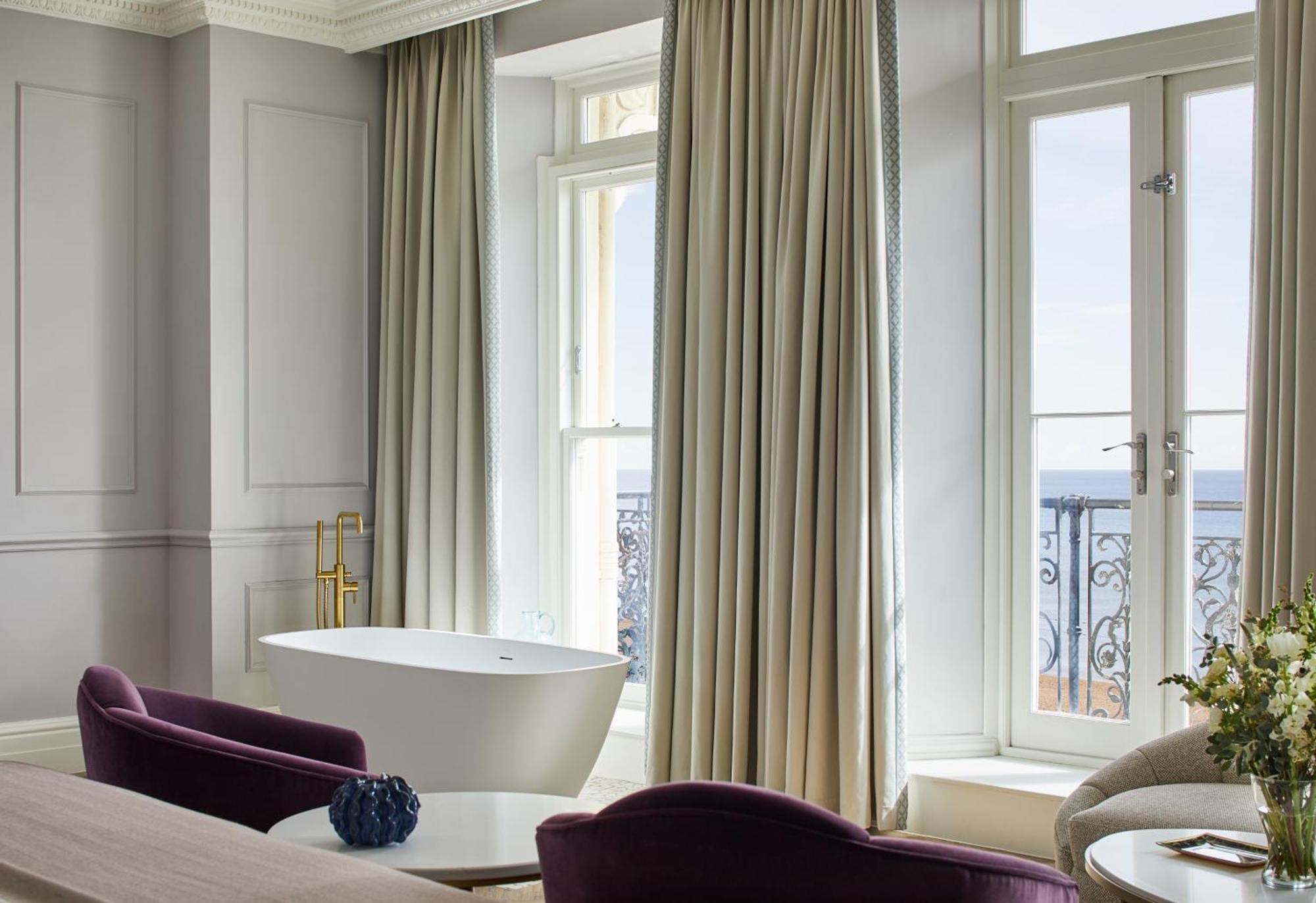 Junior Suite with Sea View and Balcony,1642306590:JPEG
