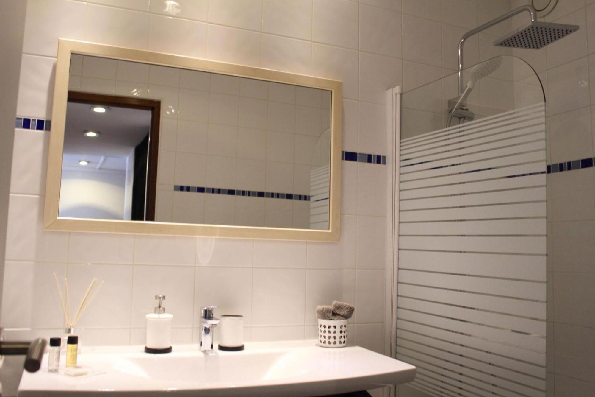 One-Bedroom Standard Apartment,1588105046:JPEG
