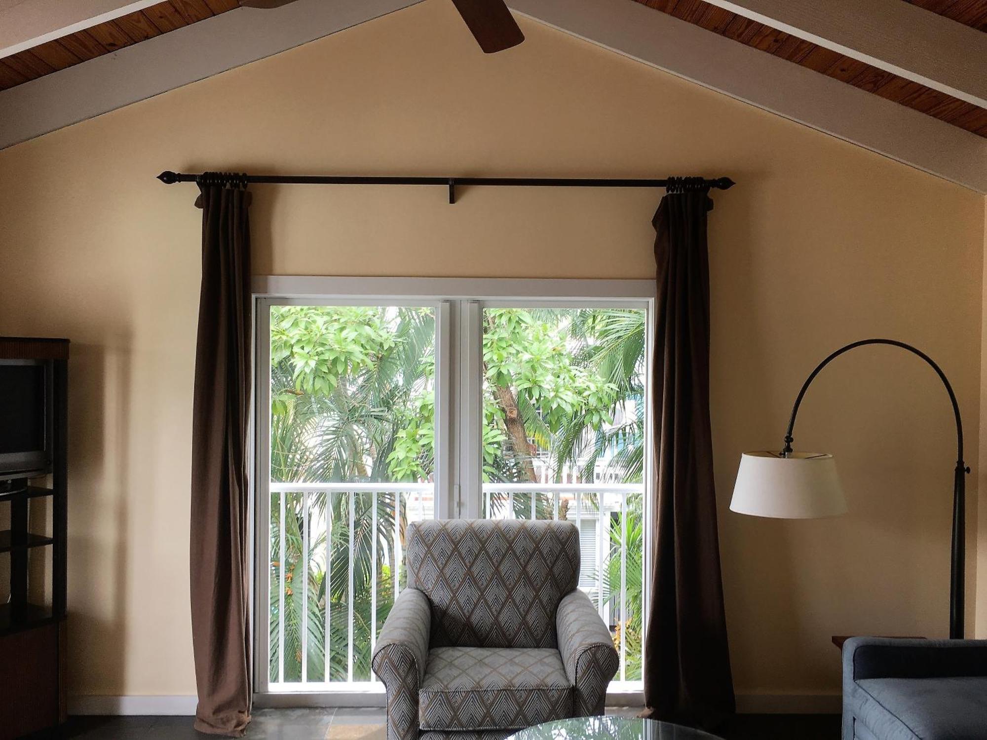 Superior King Suite