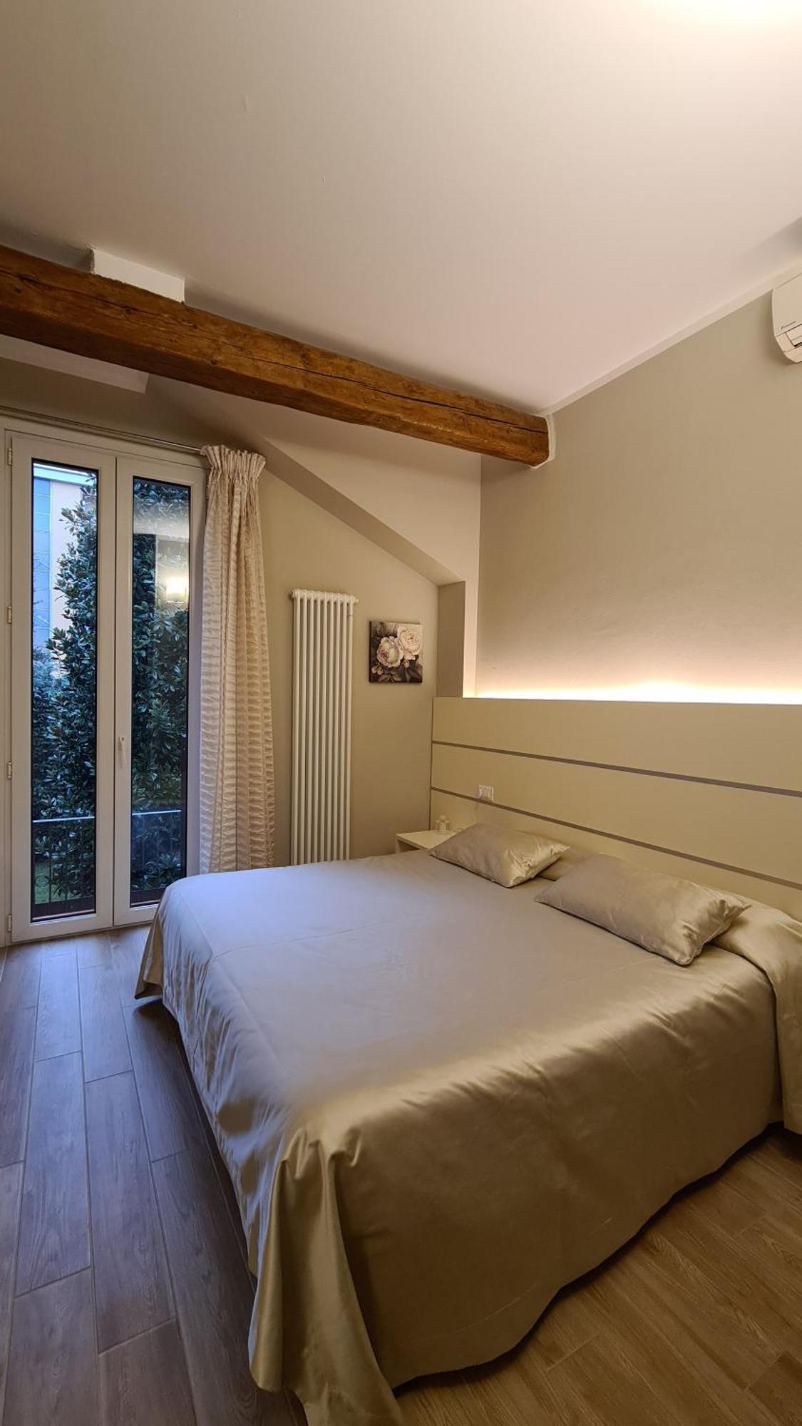 Triple Room Terrace