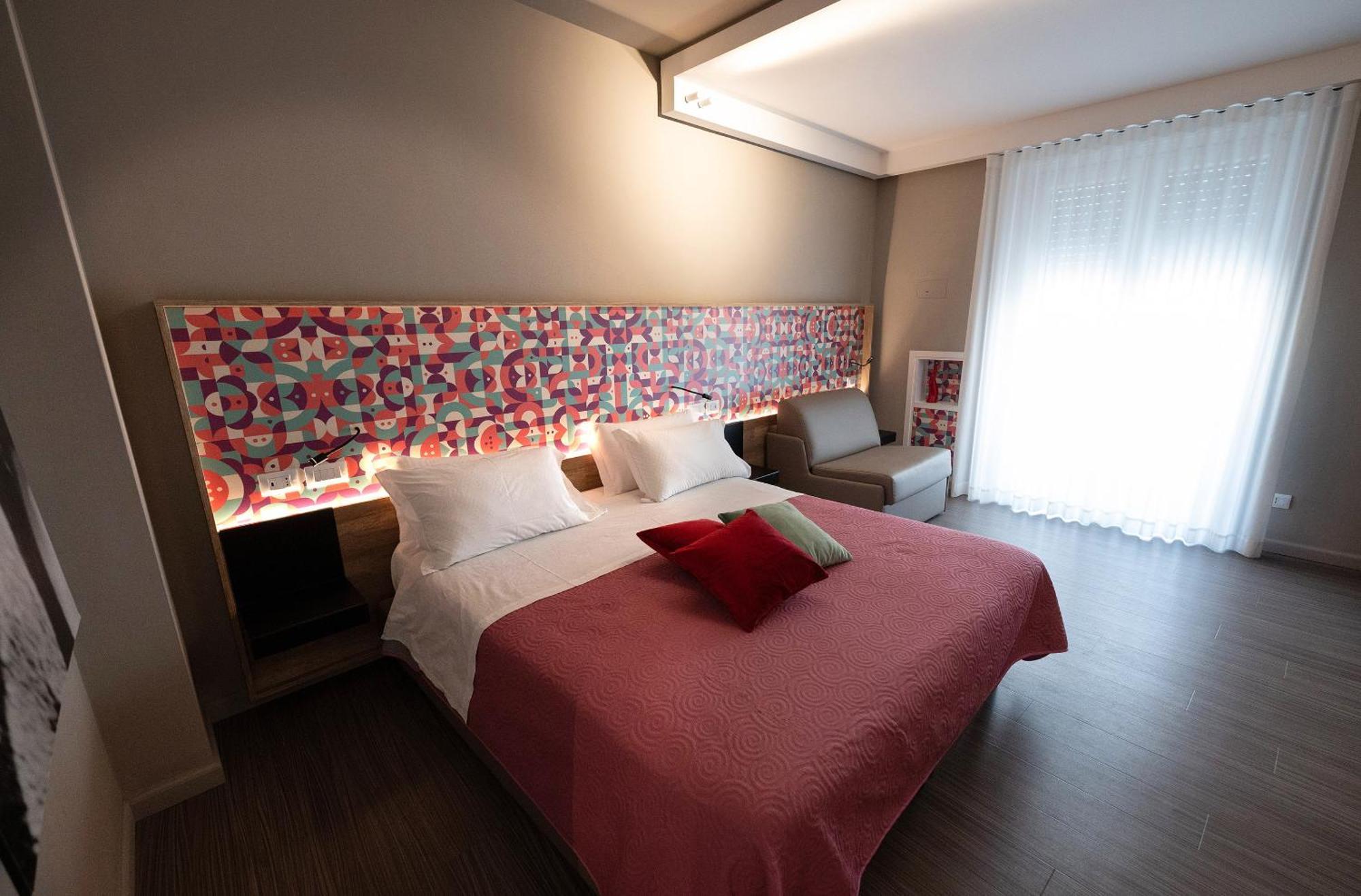 Superior King Room,1597593276:JPEG