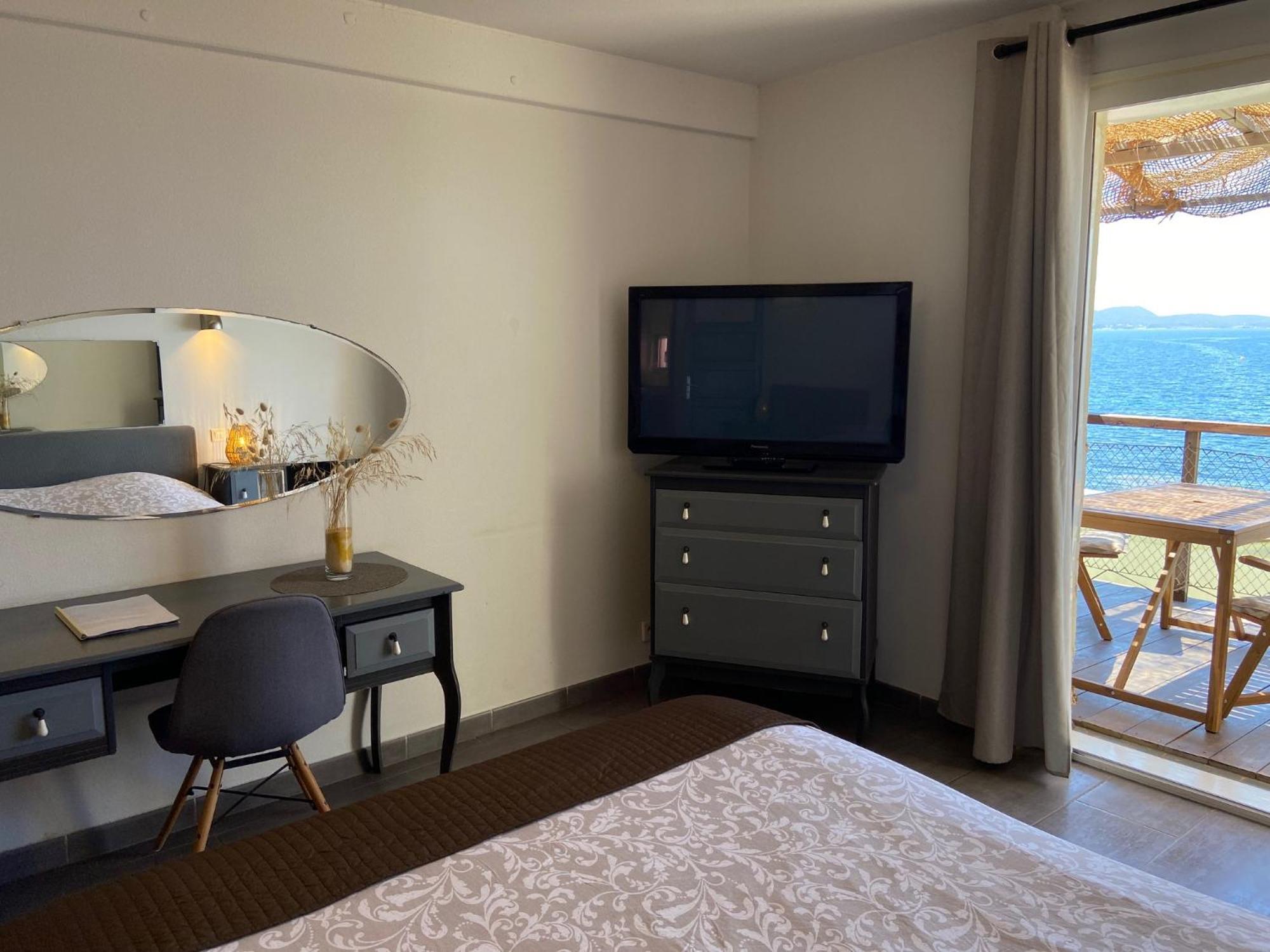 Quadruple Room Sea View