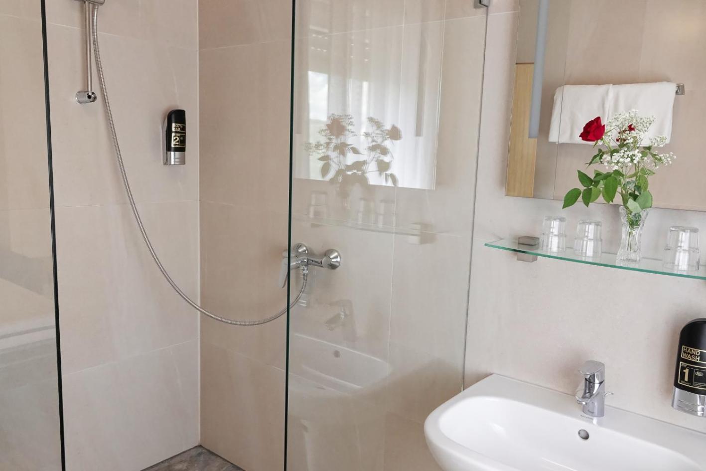 Standaard Kamer met 2 Bedden
