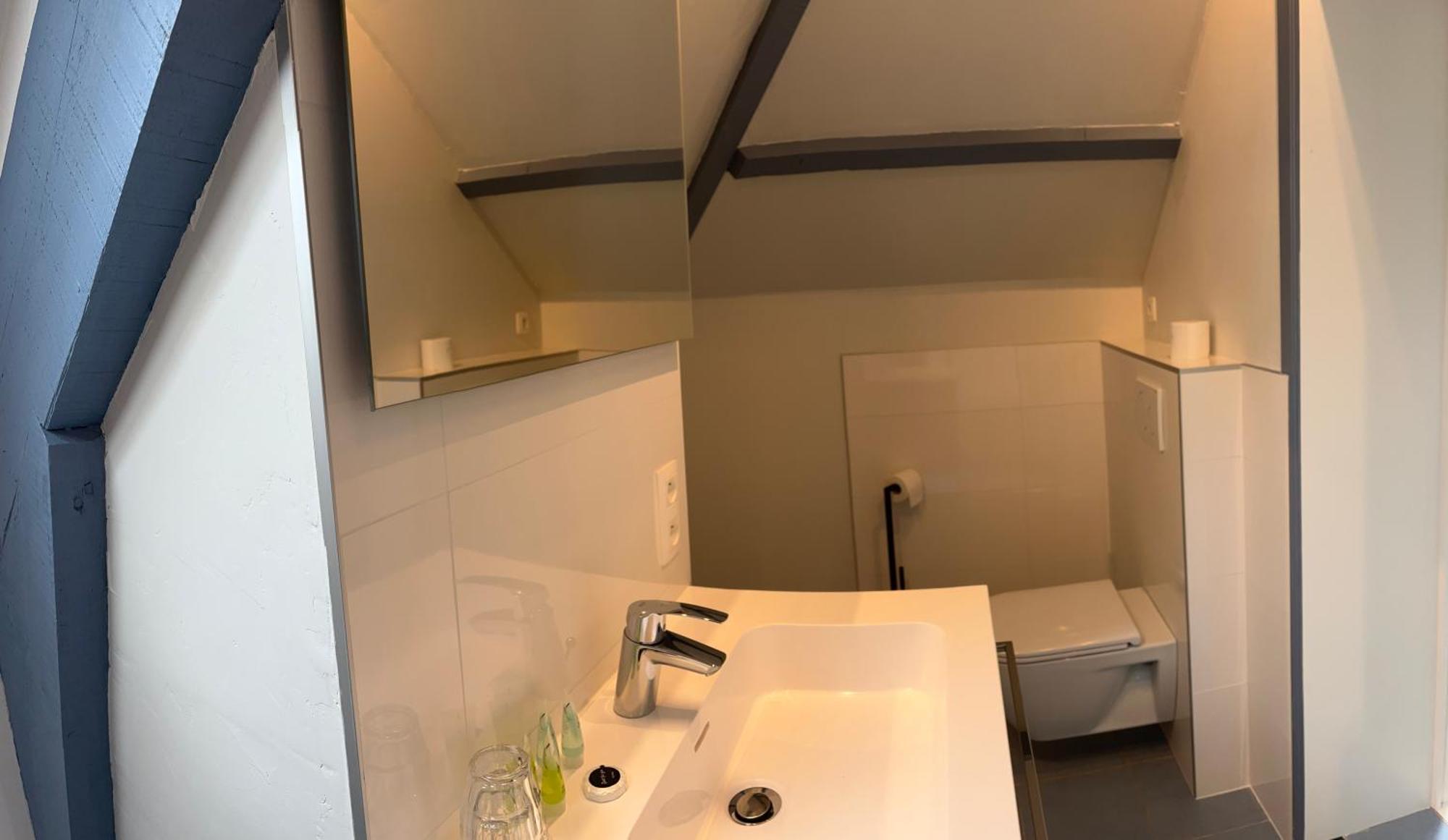 Double Room,1605633787:JPEG