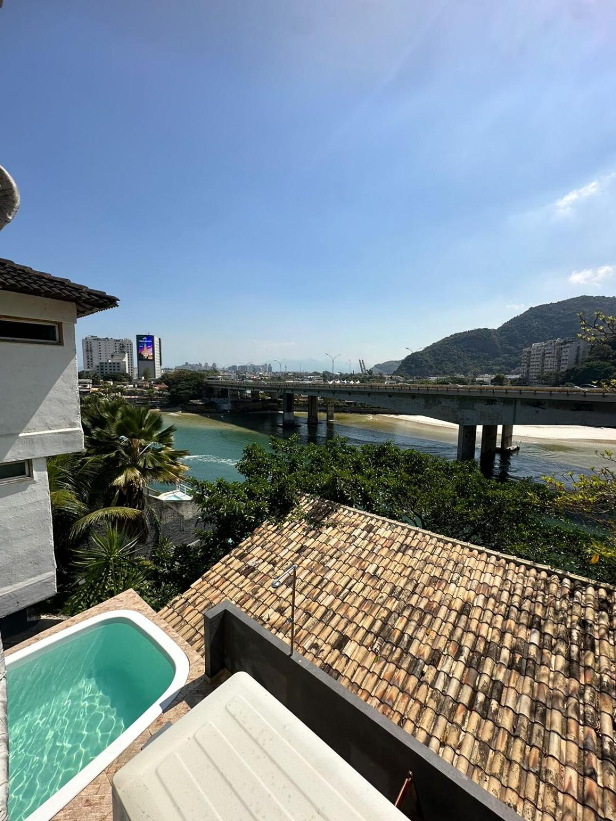 Suíte Júnior com Vista do Mar