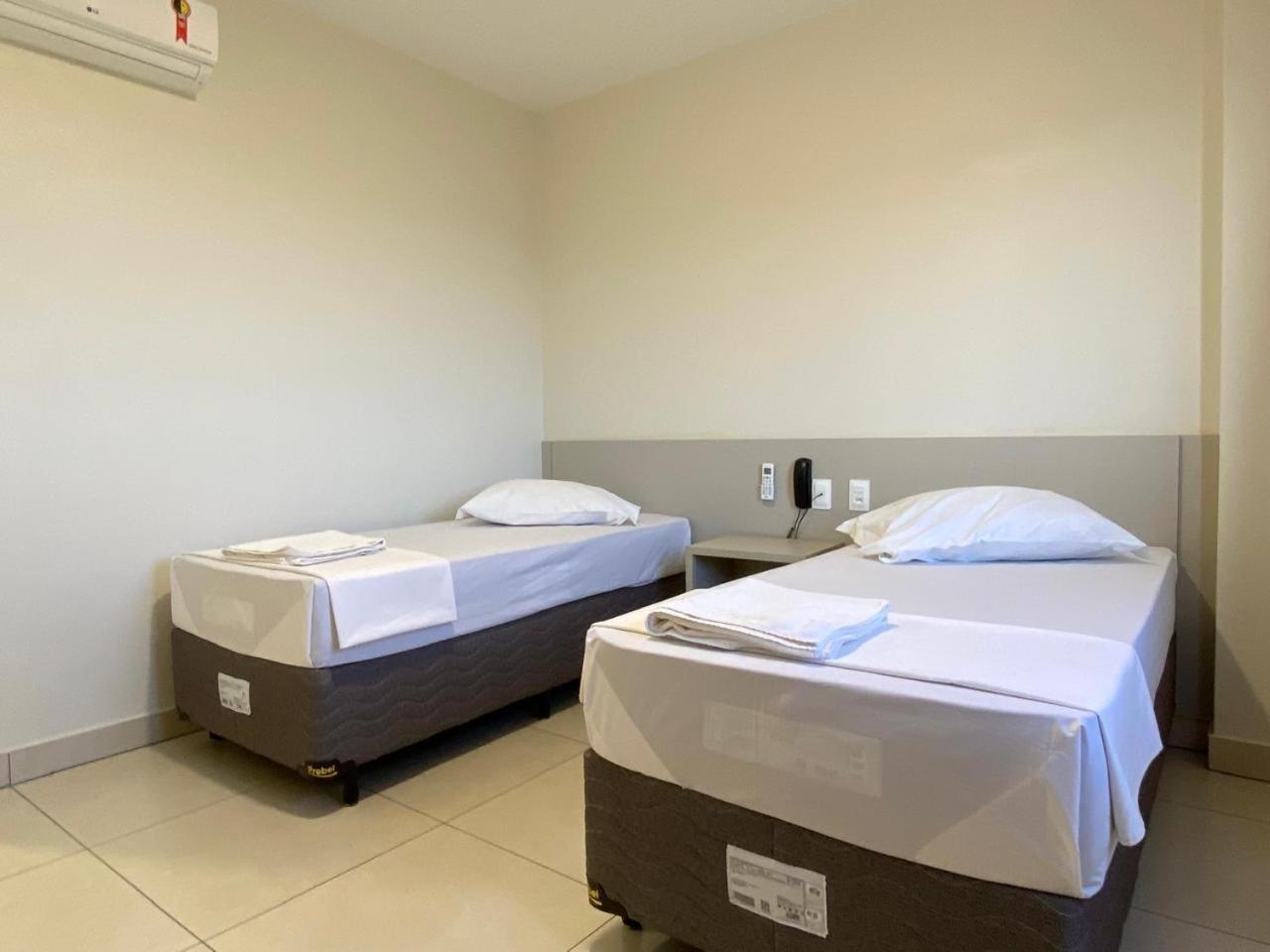 Quarto Standard com 2 Camas de Solteiro