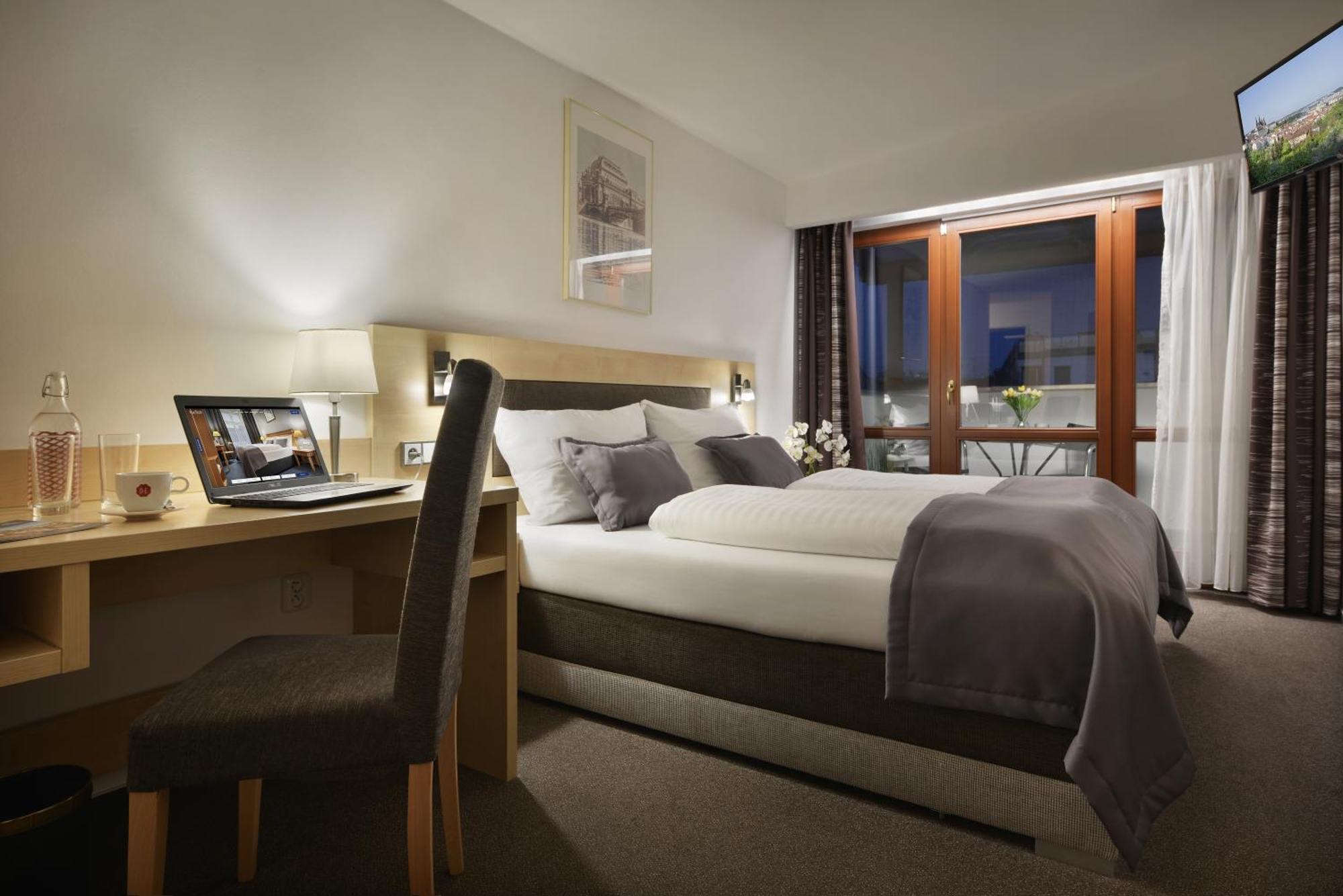Double Room Terrace