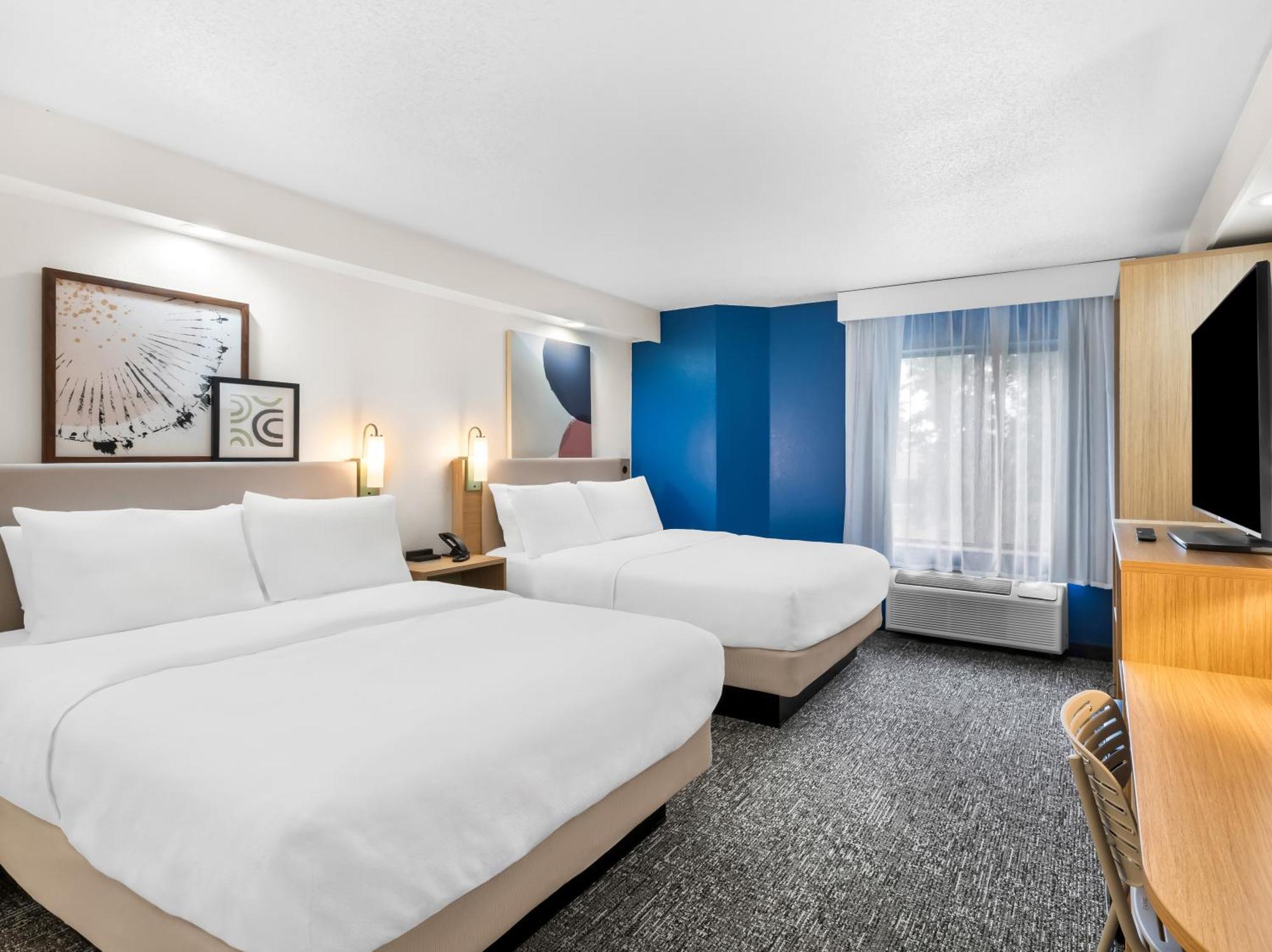 Queen Room with Two Queen Beds