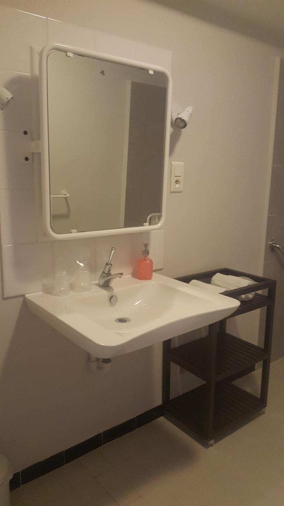 Double Room - Disability Access,1615399208:JPEG