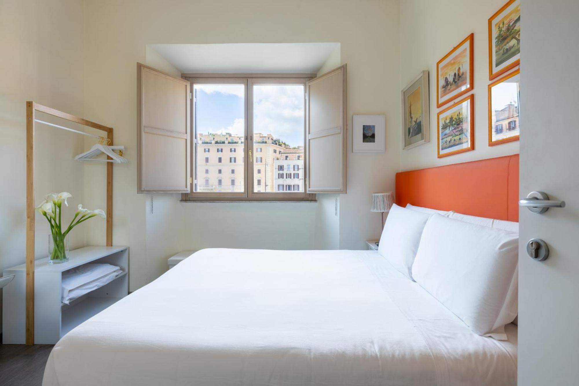 Deluxe Double or Twin Room City View