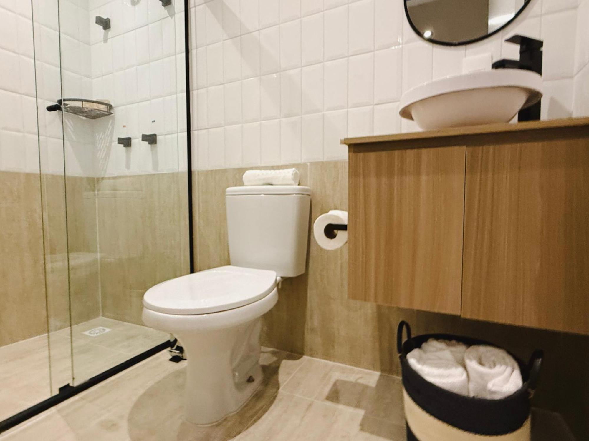 Family Double Room No Window
