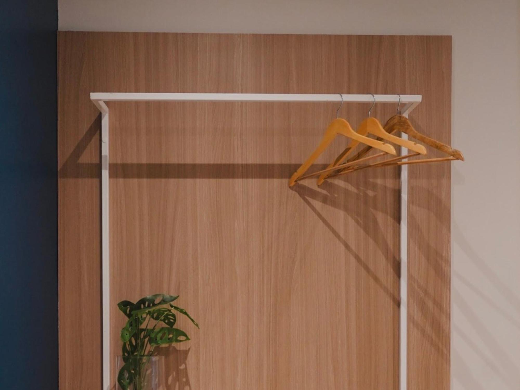 Basic Triple Room No Window