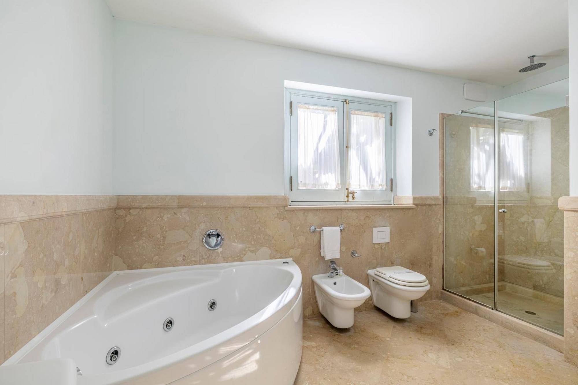 Exclusive Suite