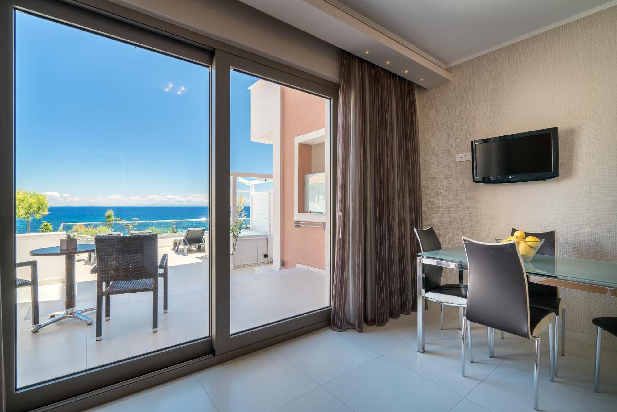 Superior Suite met Uitzicht op Zee (4 Volwassenen)