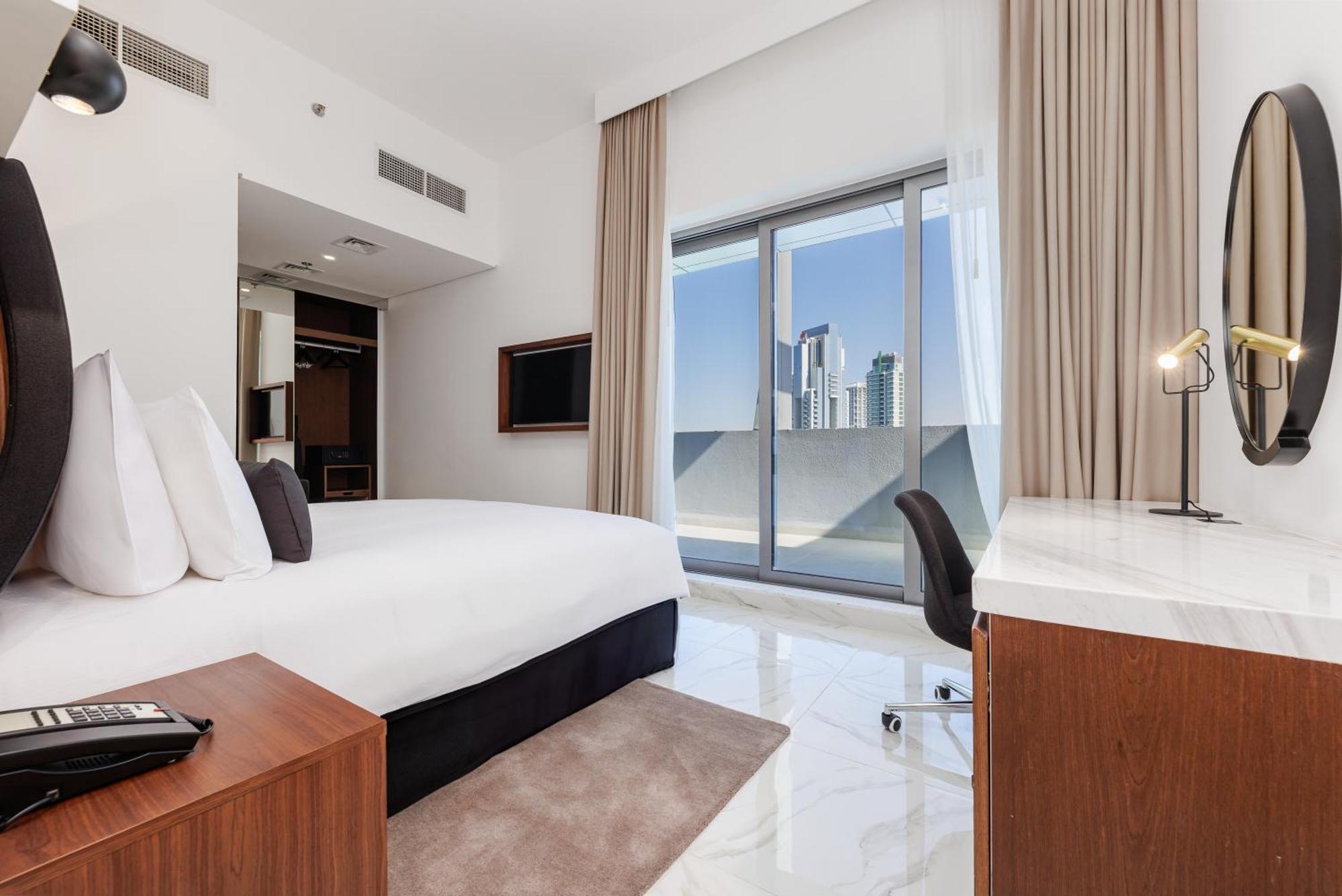 Premium King Room with Furnished Balcony