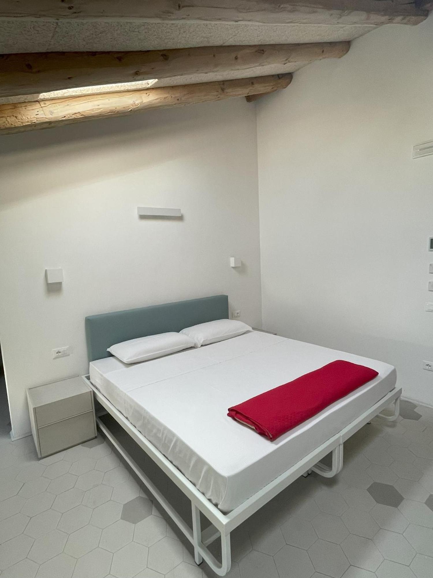 Double Room,1627912175:JPEG