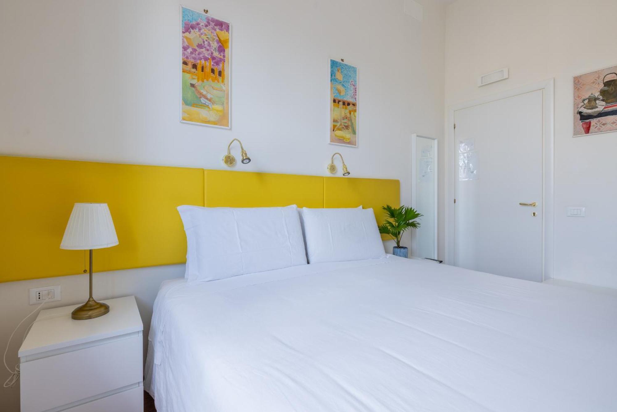 Deluxe Double or Twin Room City View