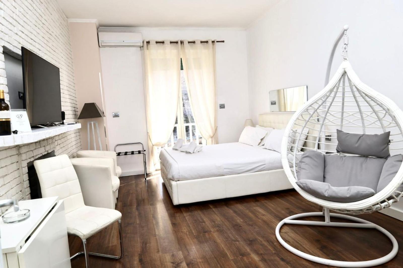 One-Bedroom House,1632001299:JPEG