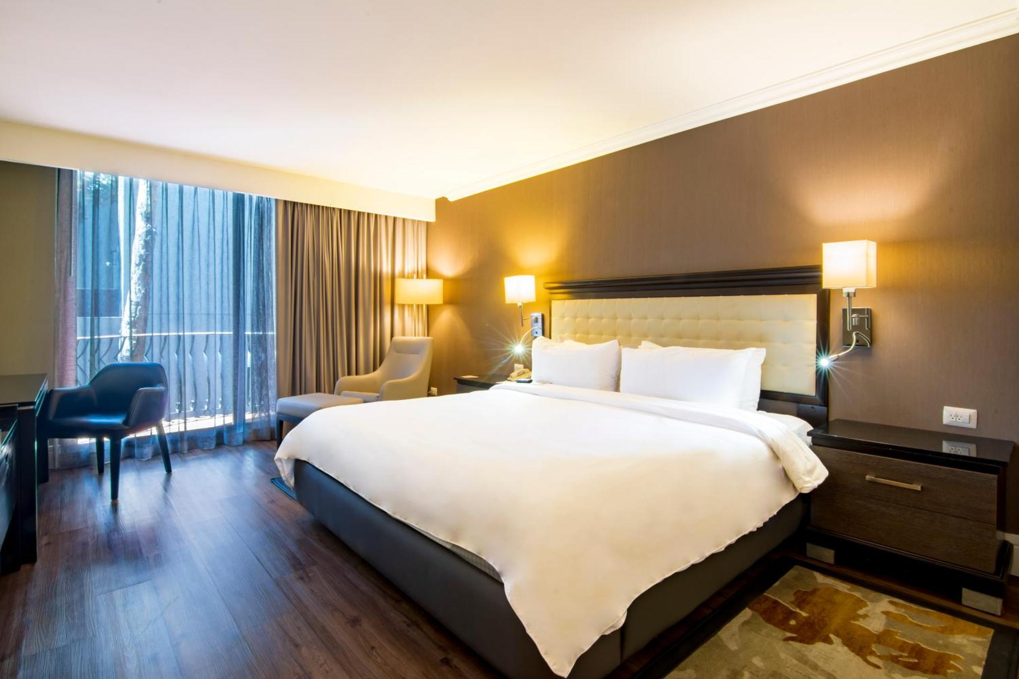 Executive King Room,1632222643:JPEG