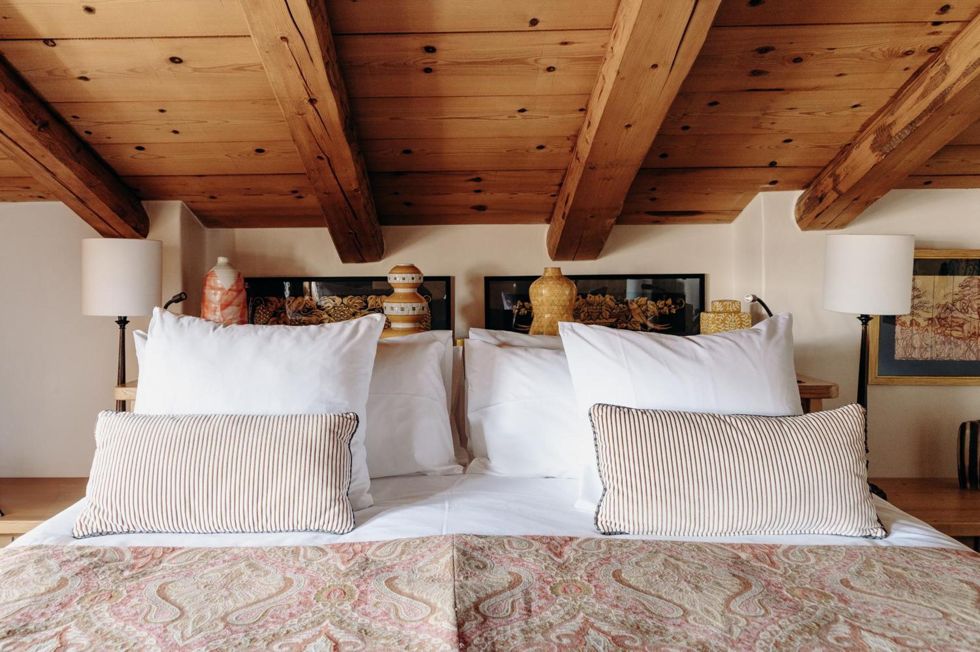 Edelweiss Room,1633682984:JPEG