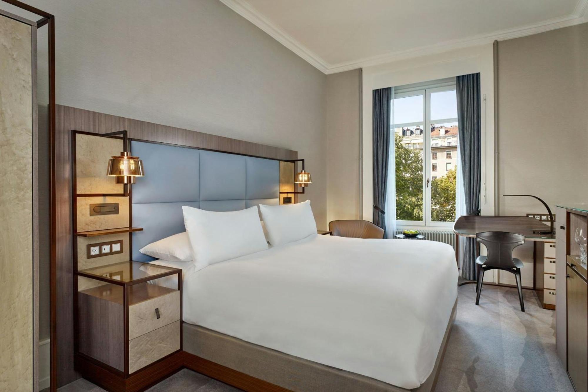 Camera Classic con 1 Letto King-Size e Vista Giardino