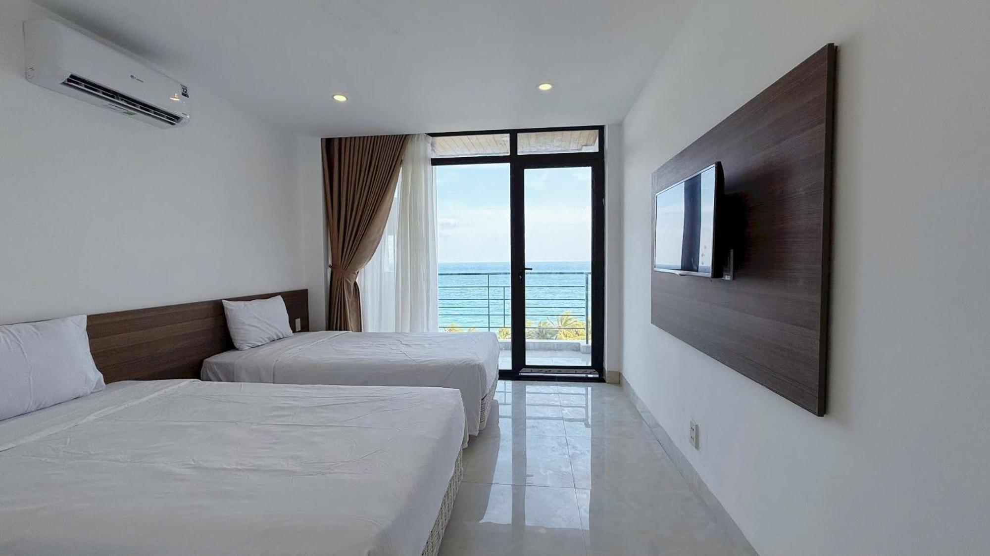 Twin Room with Sea View,1647730457:JPEG