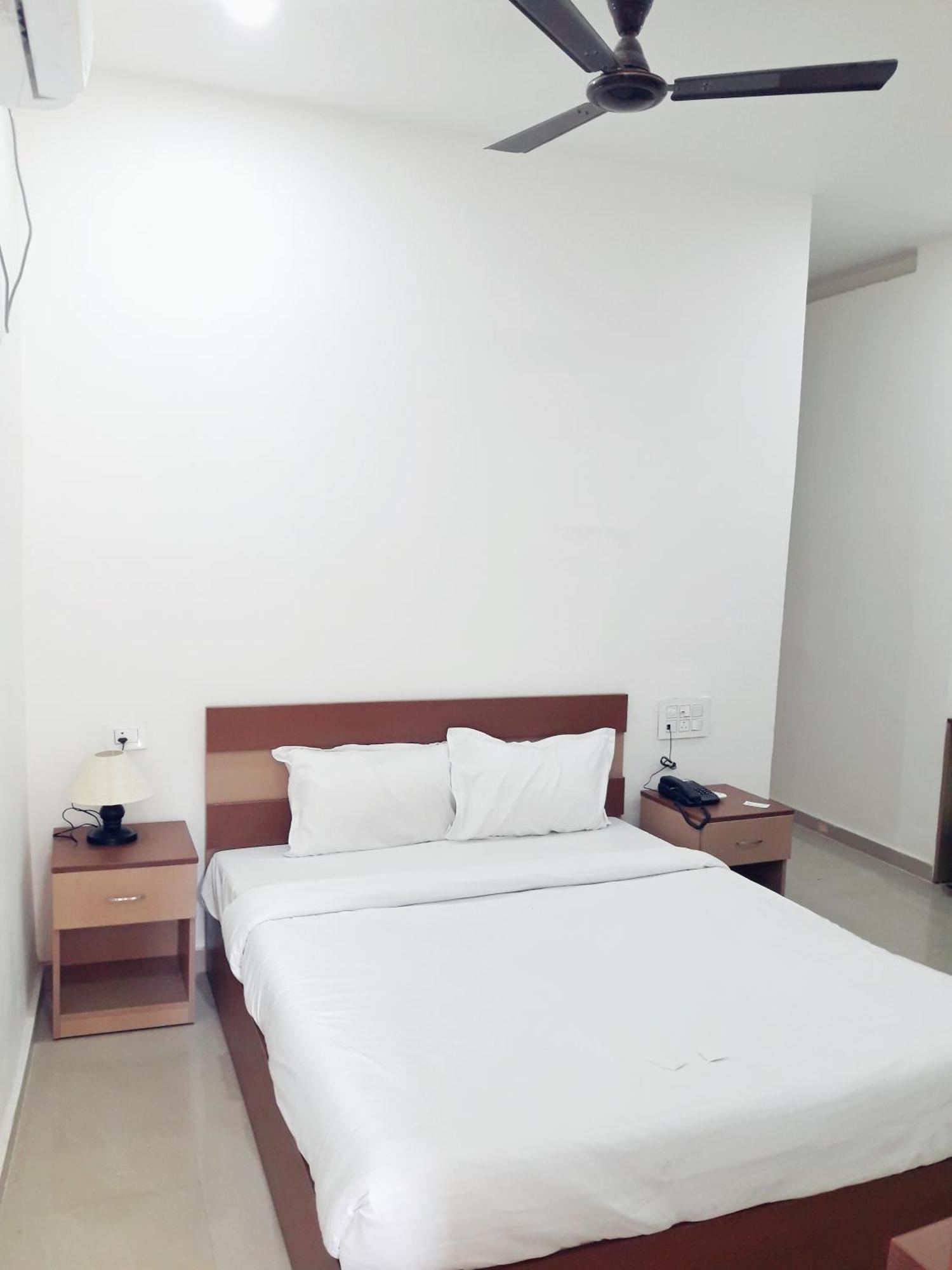 Camera Matrimoniale Economy (Senza Finestra)