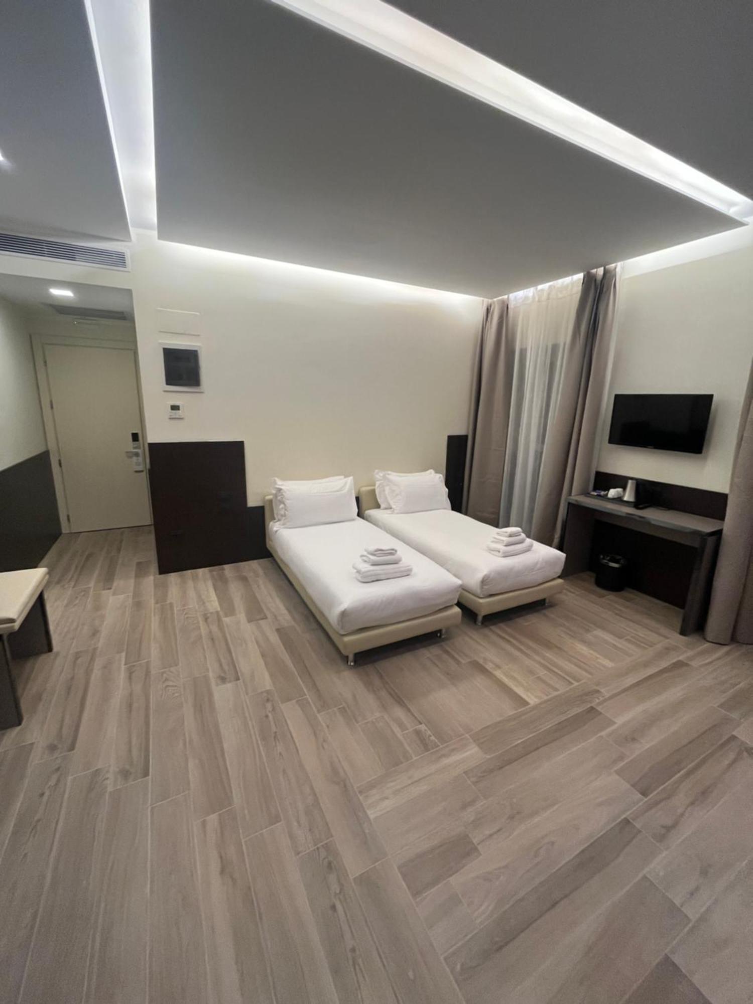 Family Double Room,1649877230:JPEG