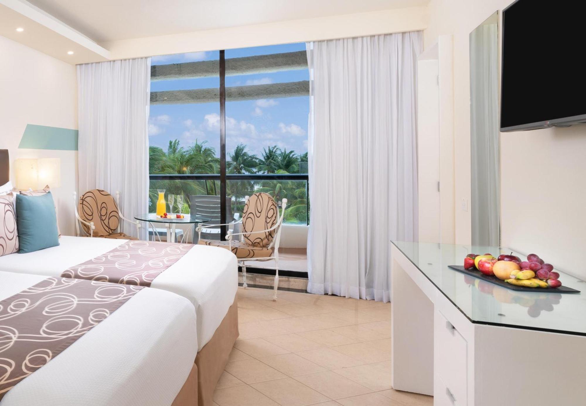 Grand Standard Room,1651178130:JPEG