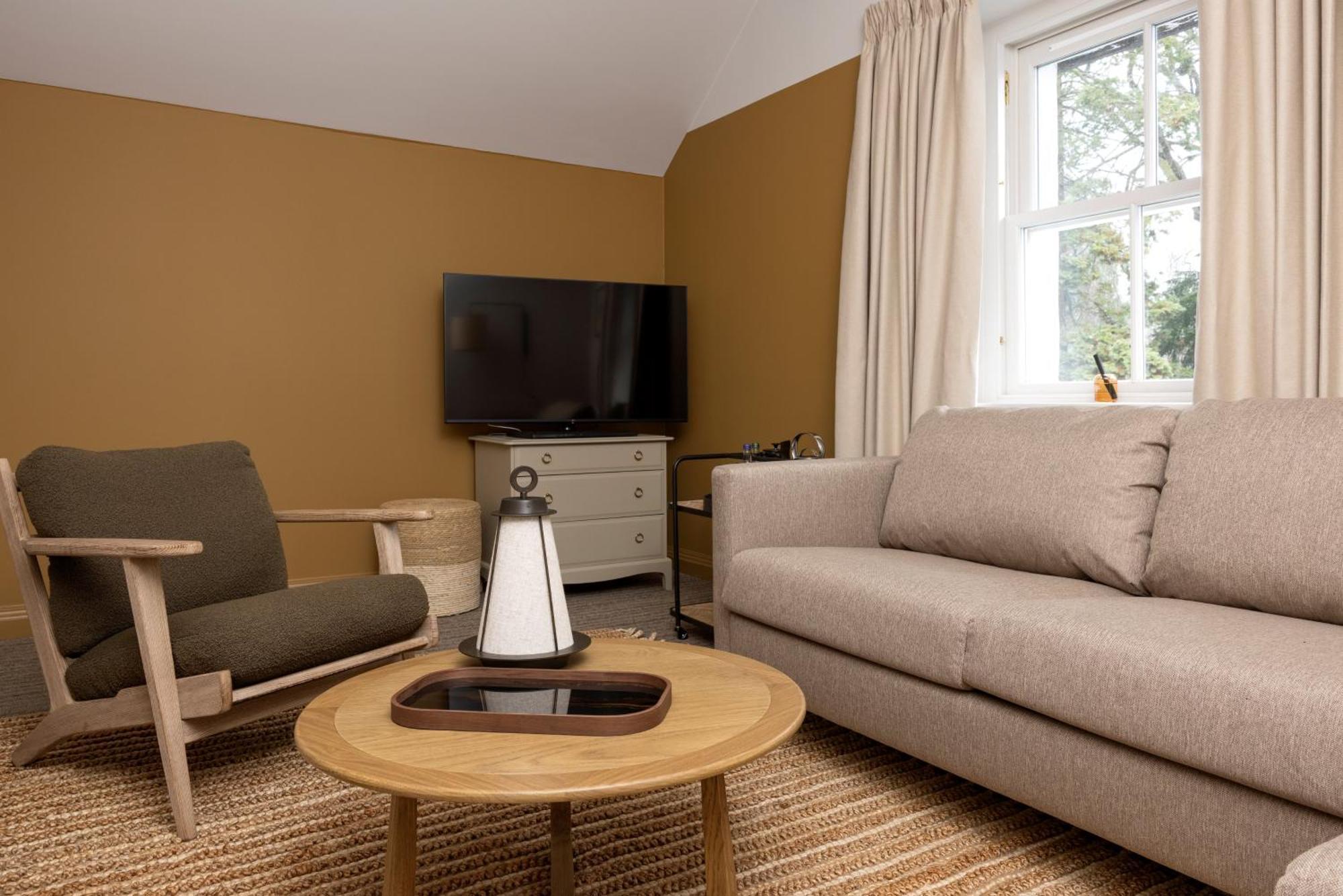 Coach House Suite