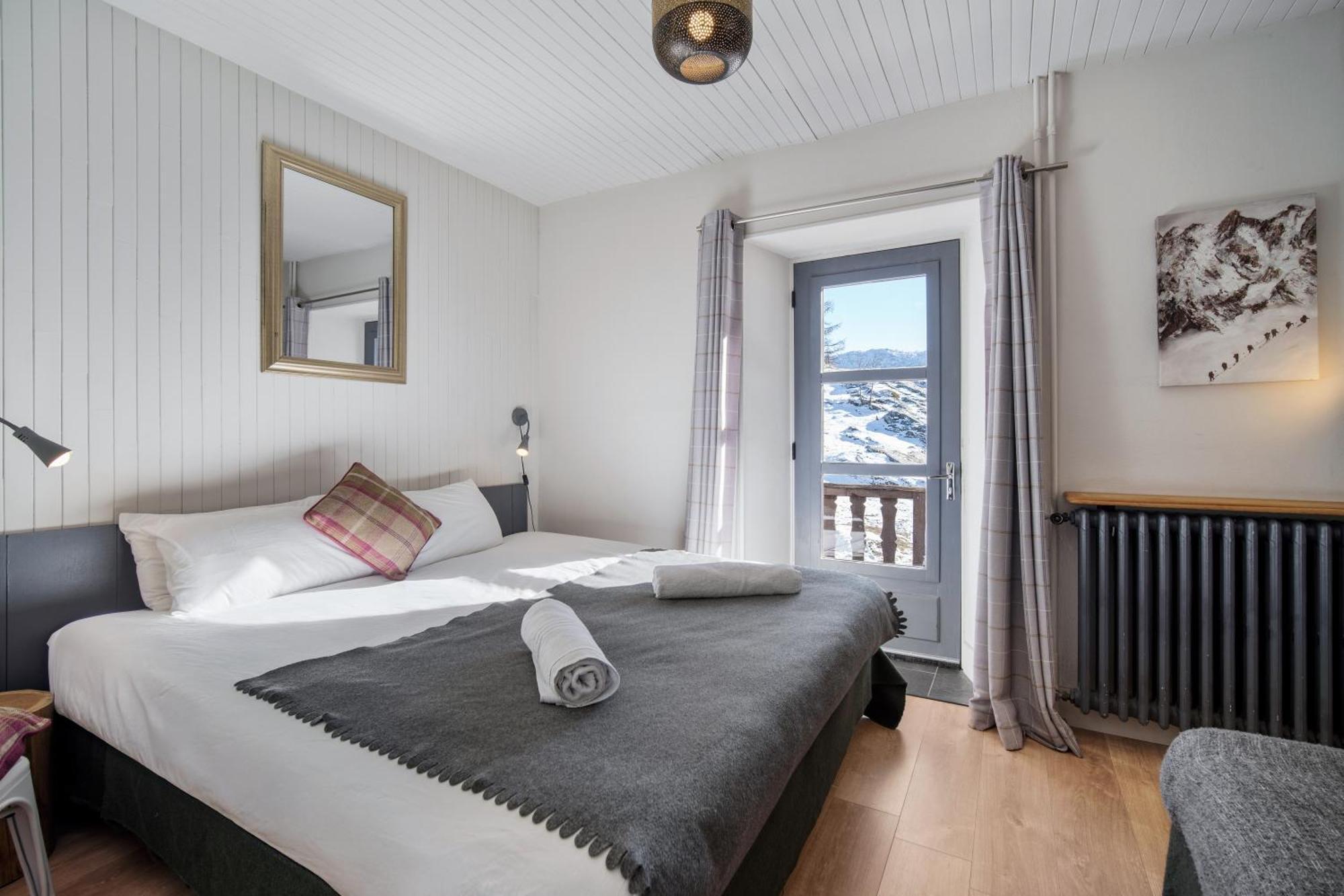 Chambre Triple – Vue sur Montagne