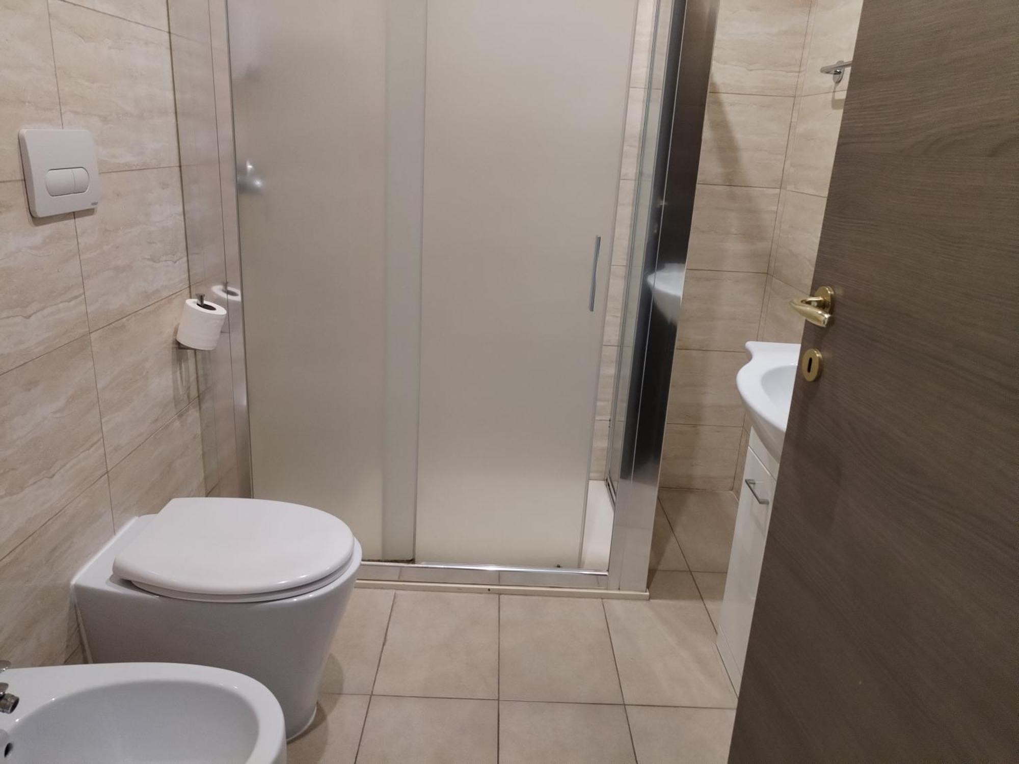 Comfort Triple Room with Shower,1660388039:JPEG