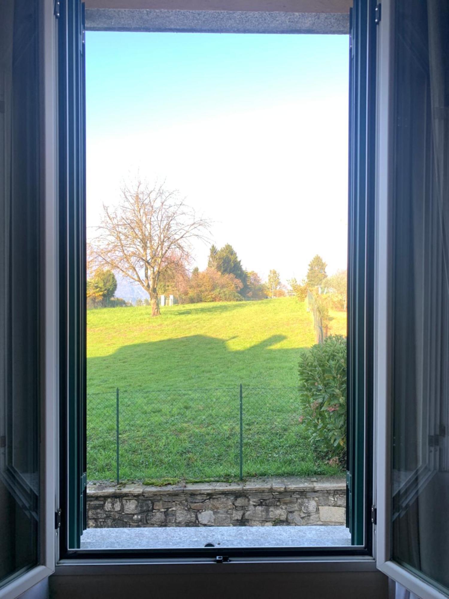 Double Room Mountain View