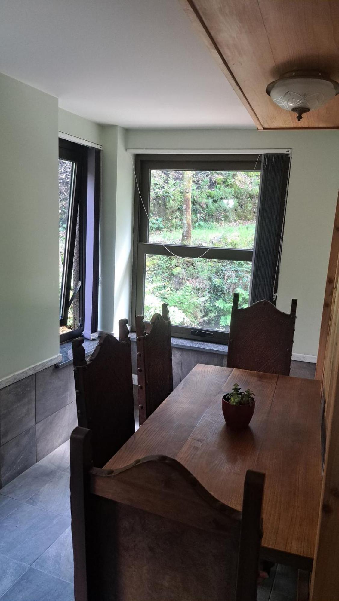 Quarto Familiar com Vista Montanhas
