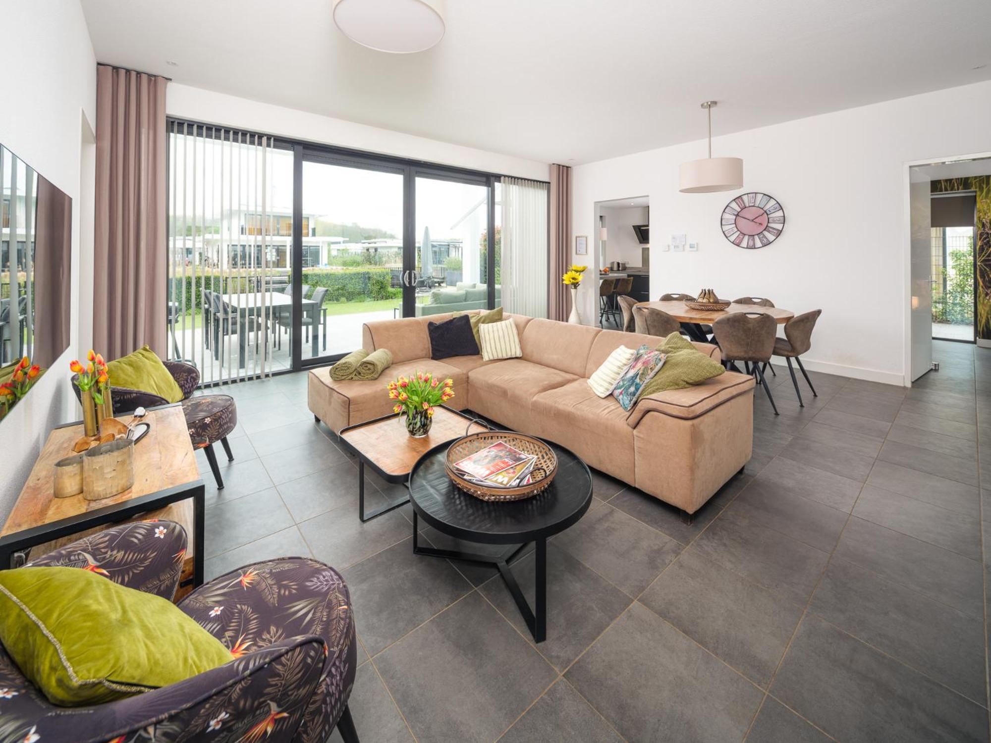 Villa Dolphin 585 | 6 Pers