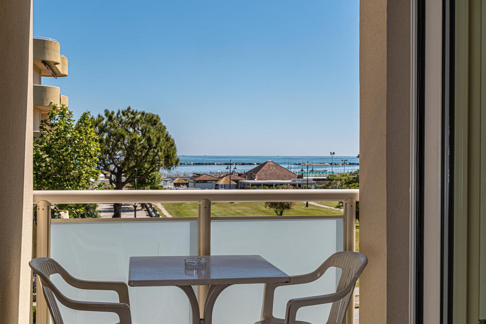 Quadruple Room Sea View