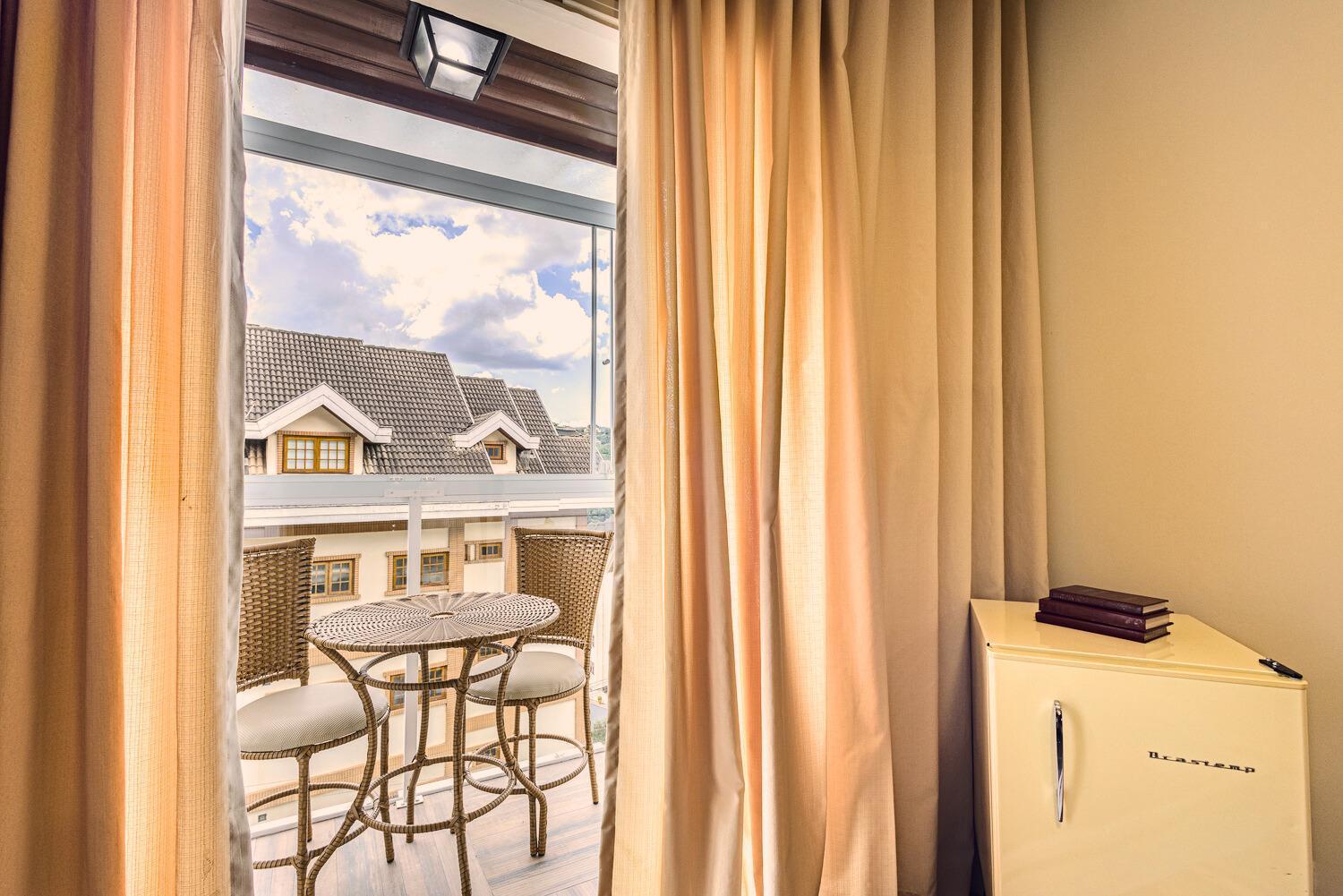 Large Double Room,1678643584:JPEG