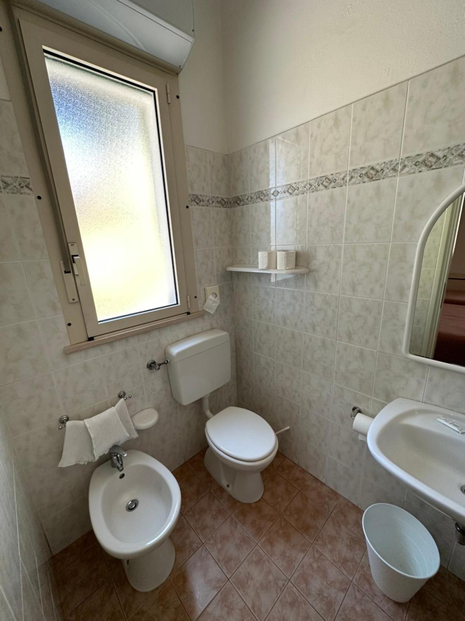 Driepersoonskamer met Eigen Badkamer