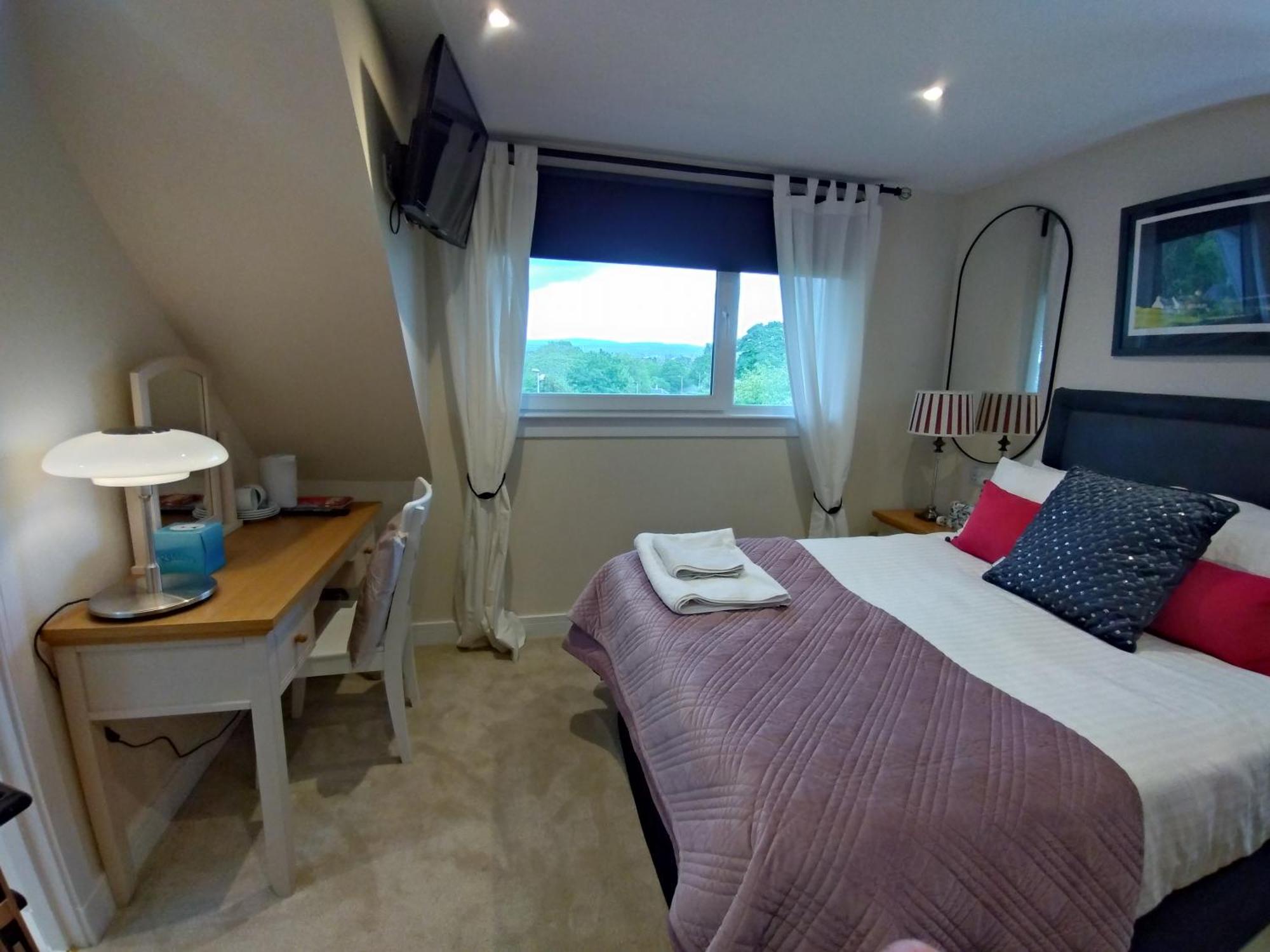 Deluxe Double Room Side Sea View