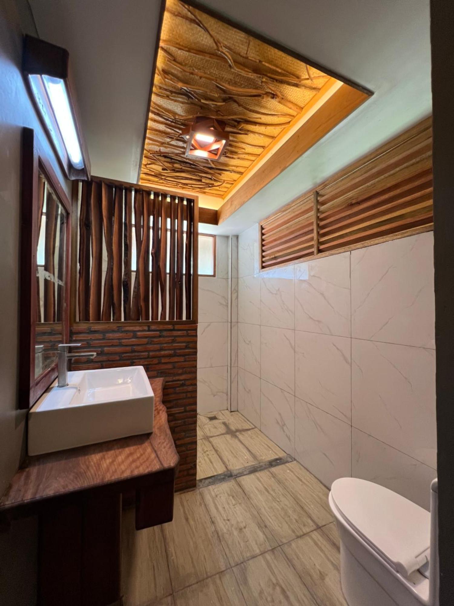 Deluxe Double or Twin Room with Sea View