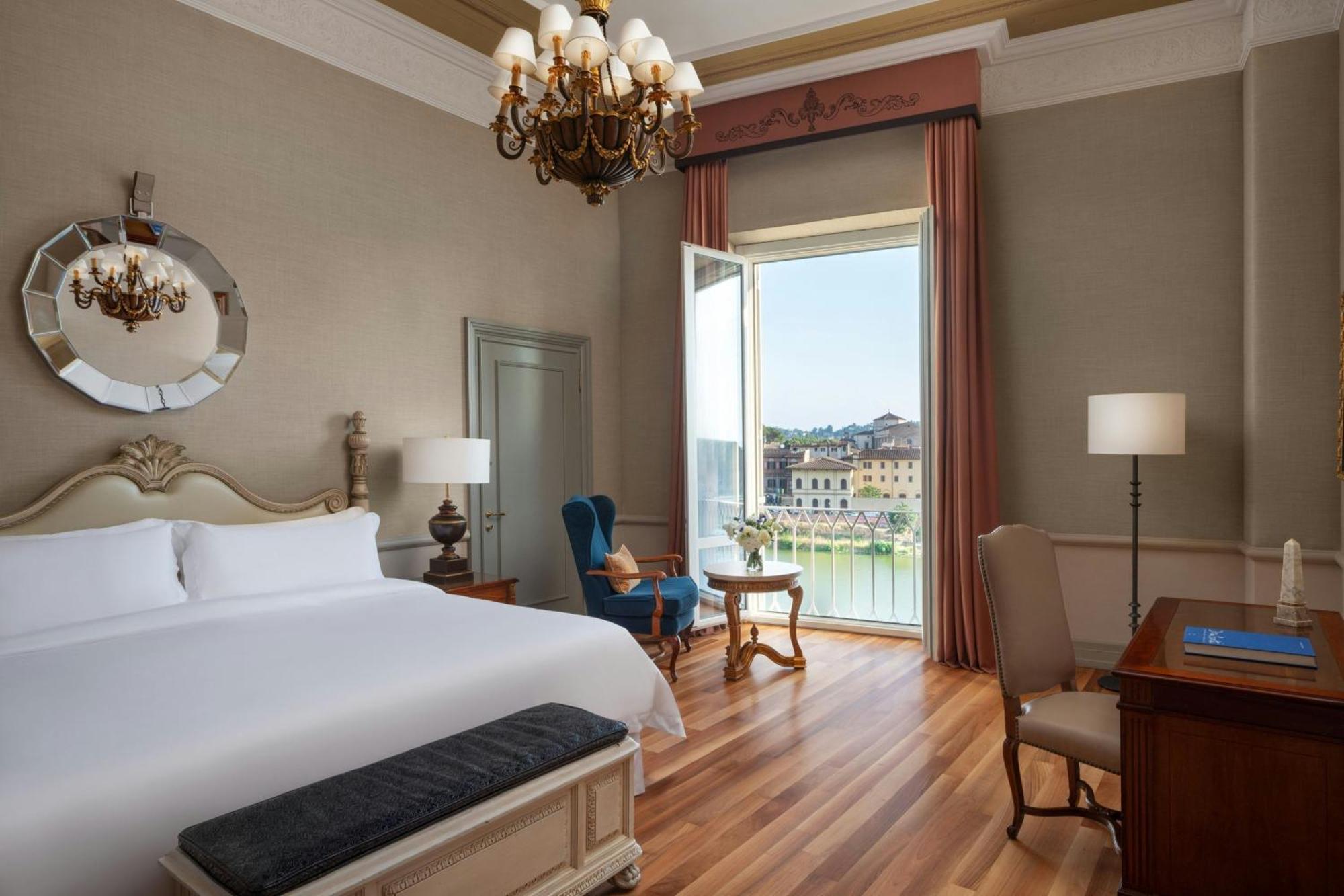 Premium Larger King Room with River View